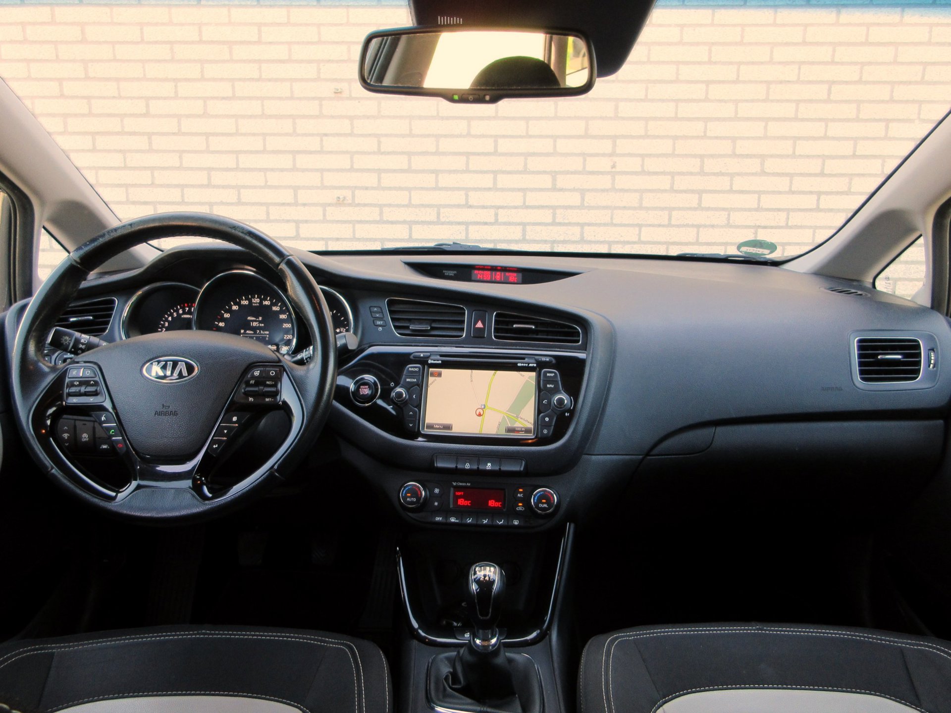 Foto van Kia Cee D