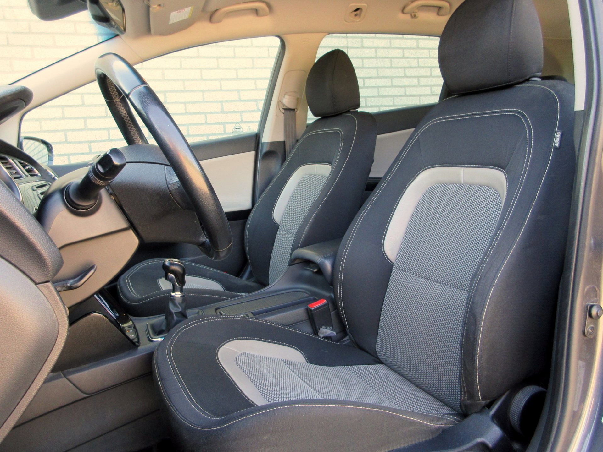 Foto van Kia Cee D