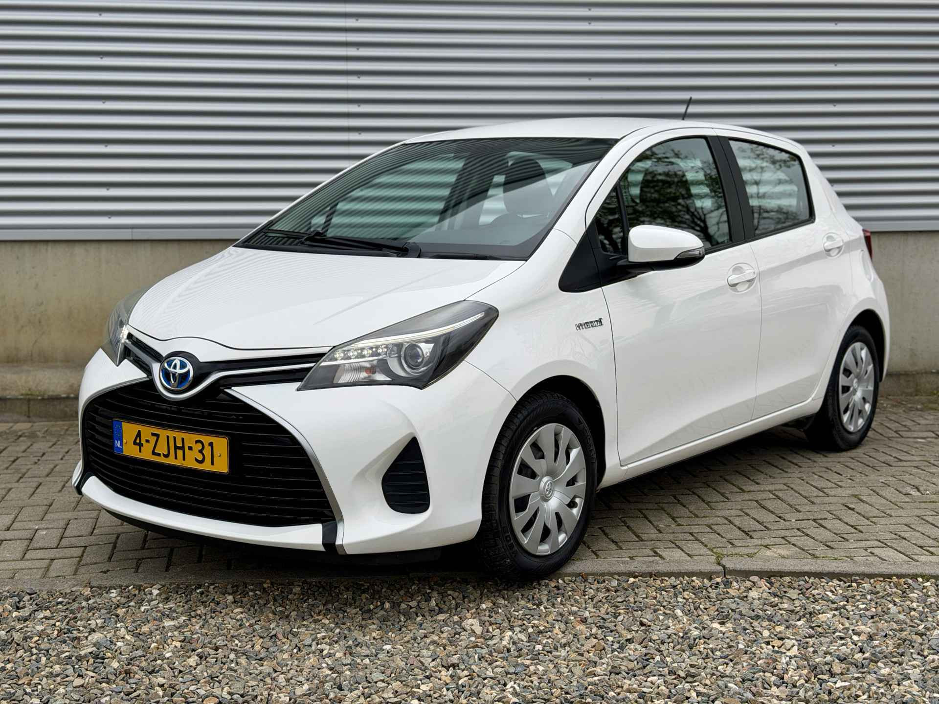 Foto van TOYOTA TOYOTA YARIS HYBRID