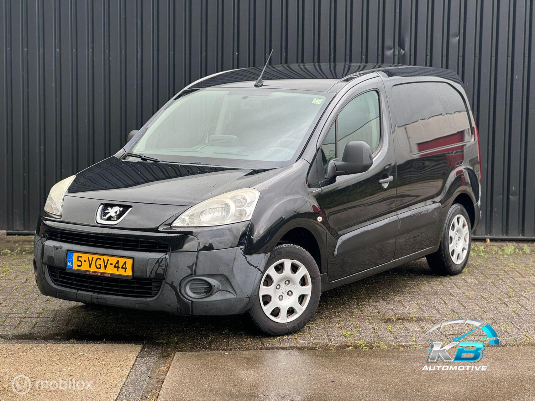 Foto van Peugeot Partner