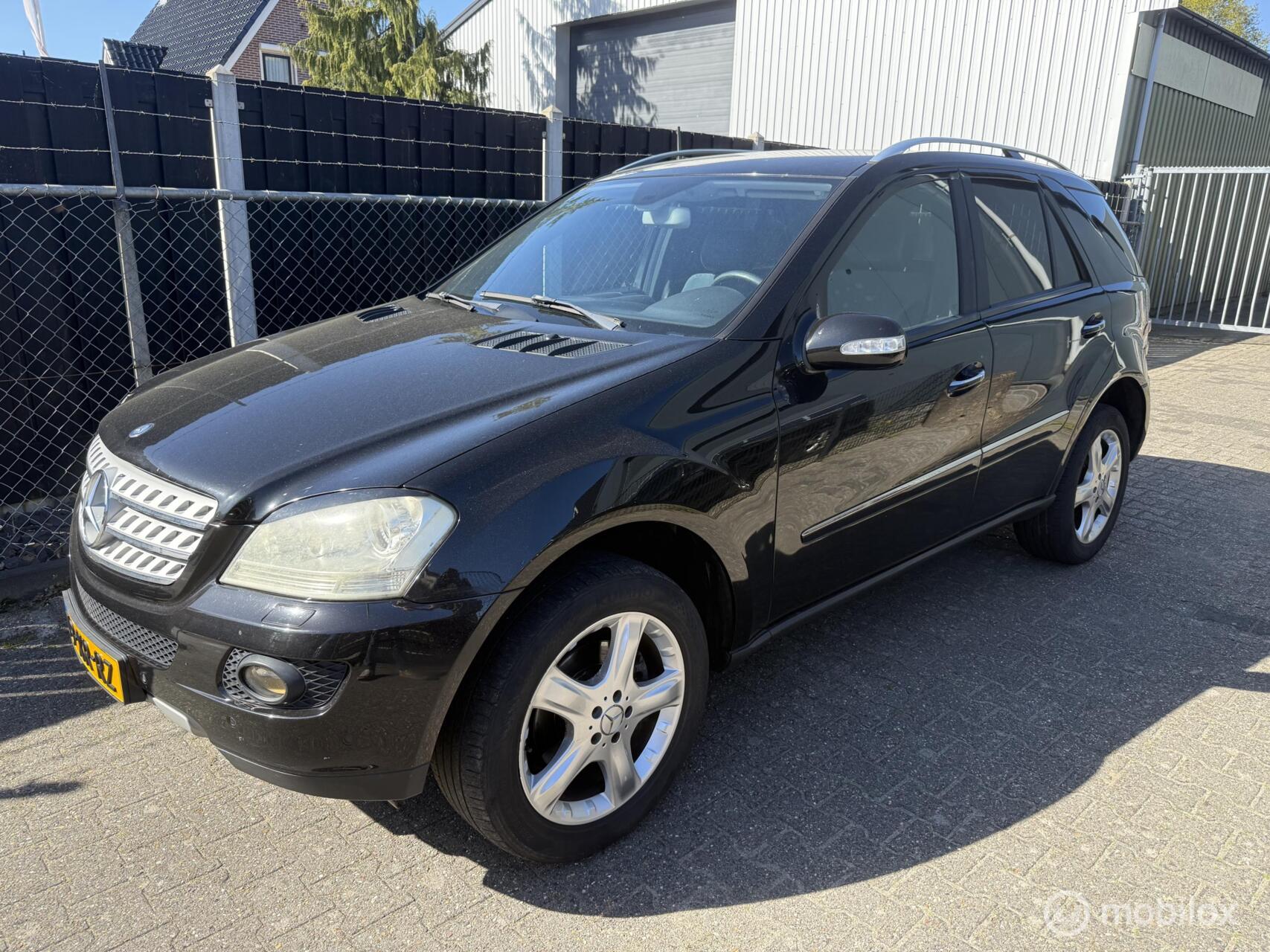 Foto van MERCEDES-BENZ ML 350 4MATIC