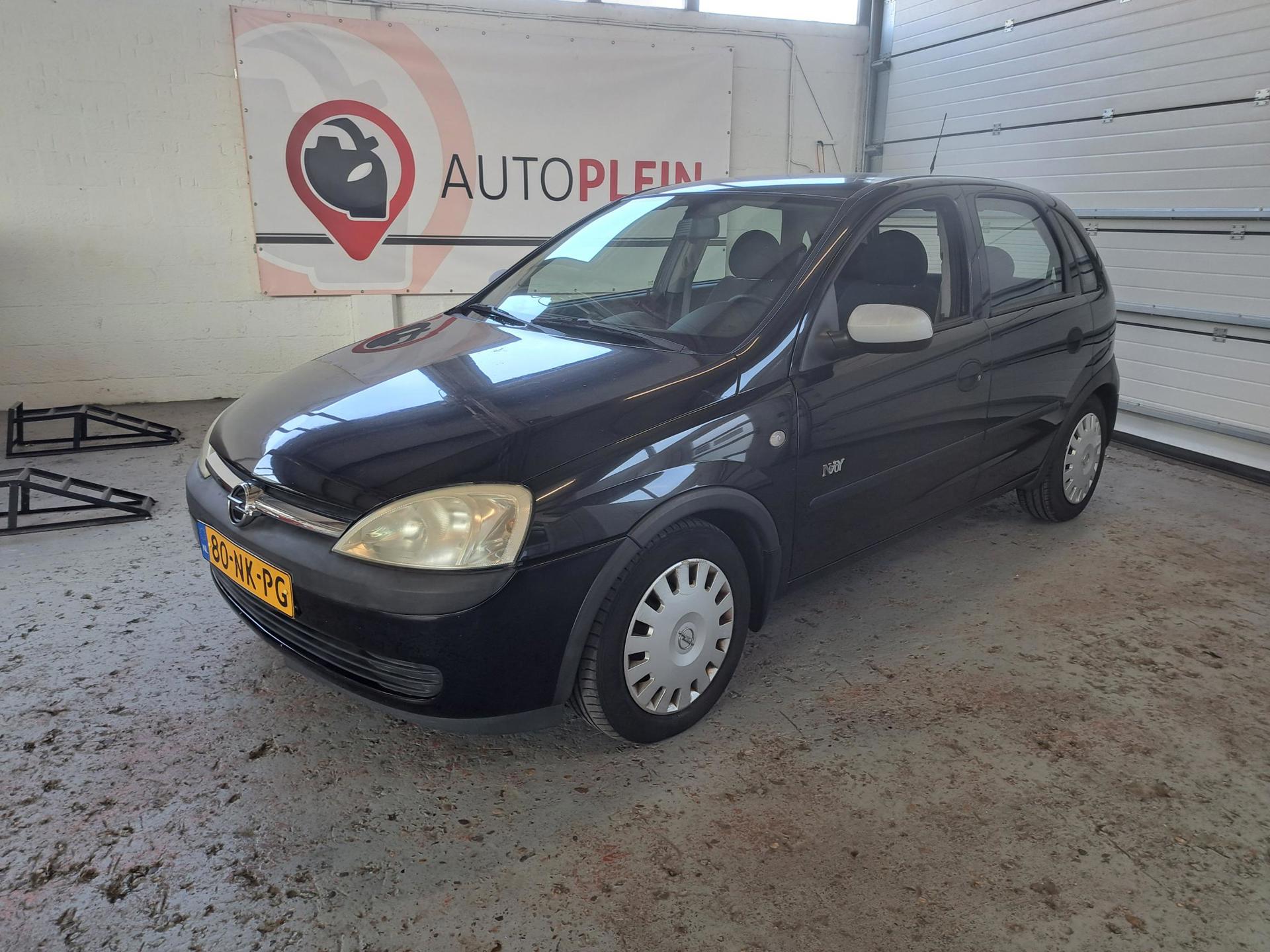 Opel Corsa-c 1.2-16V Njoy 2003 - voorkant