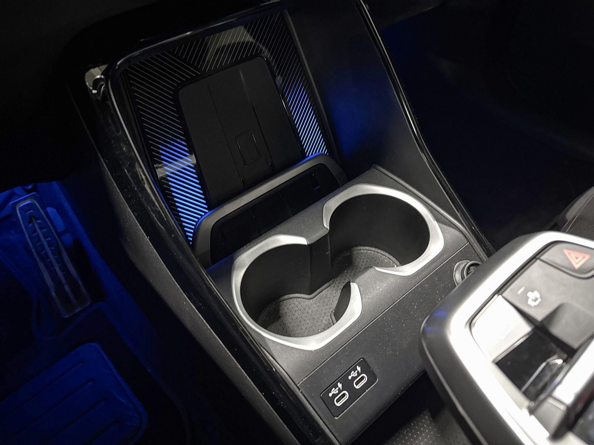 Foto van BMW Ix2 Xdrive30