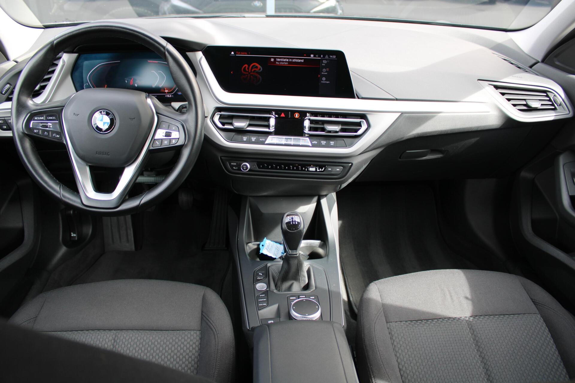Foto van BMW 118i