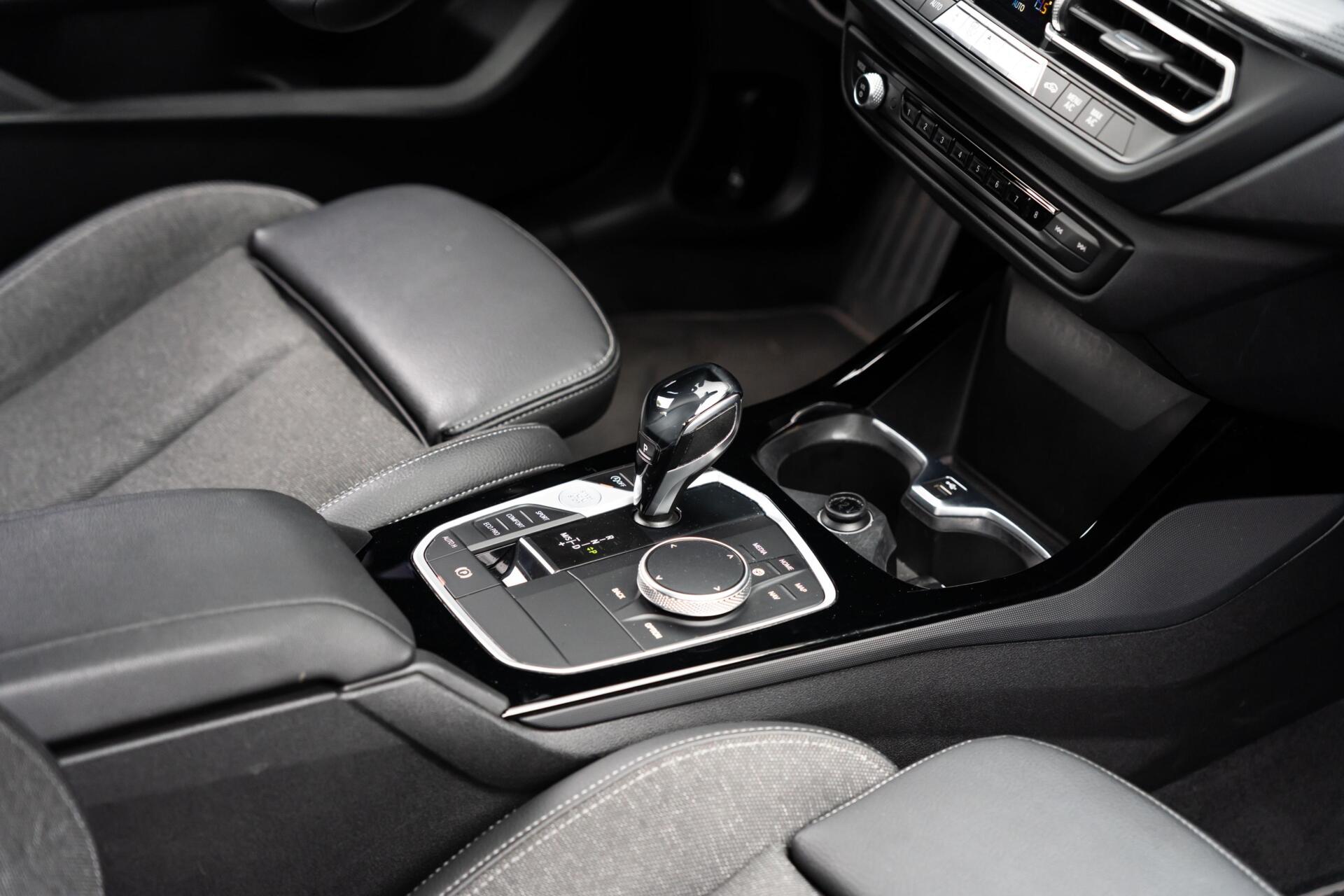 Foto van BMW 118i