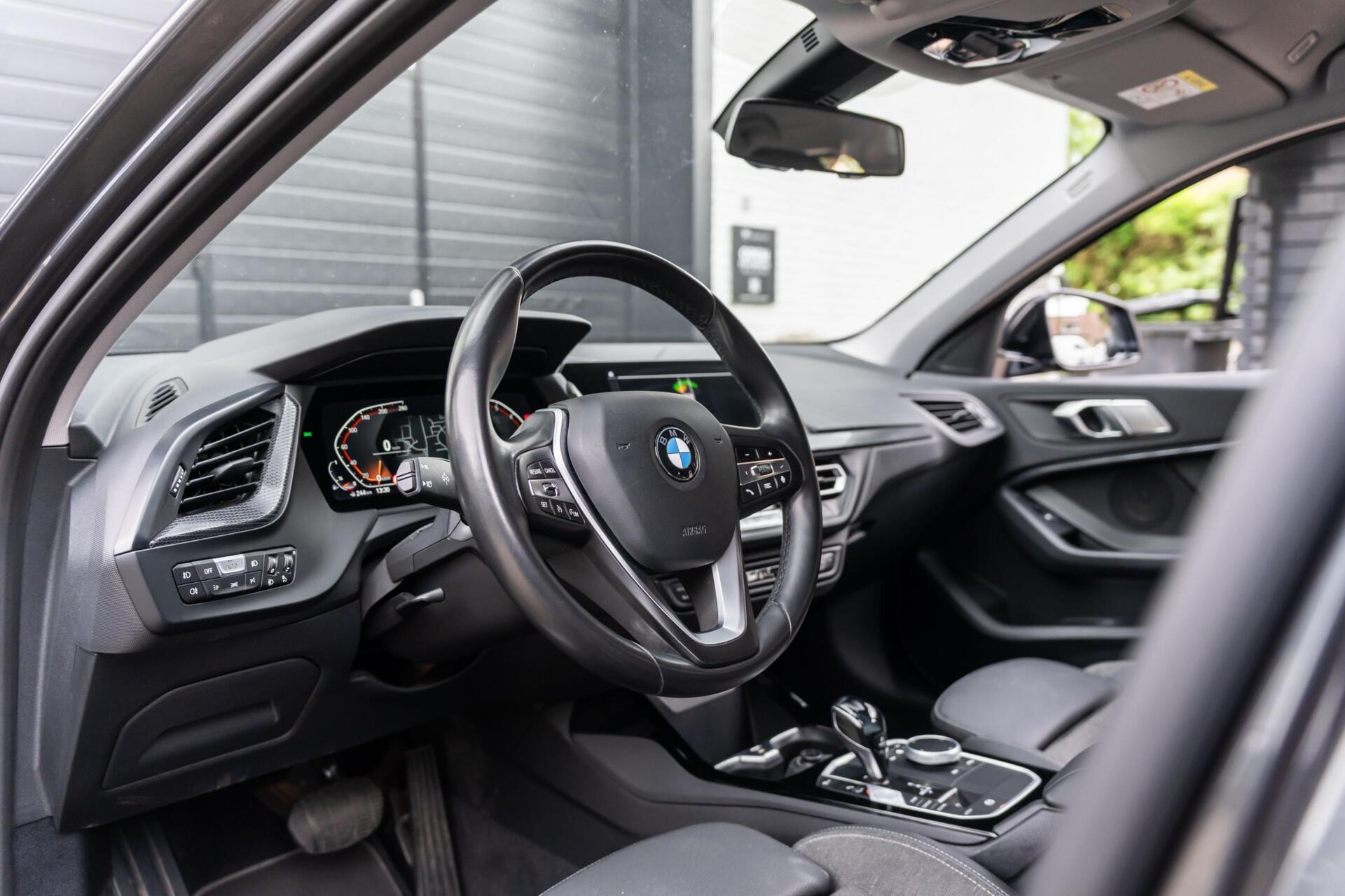 Foto van BMW 118i