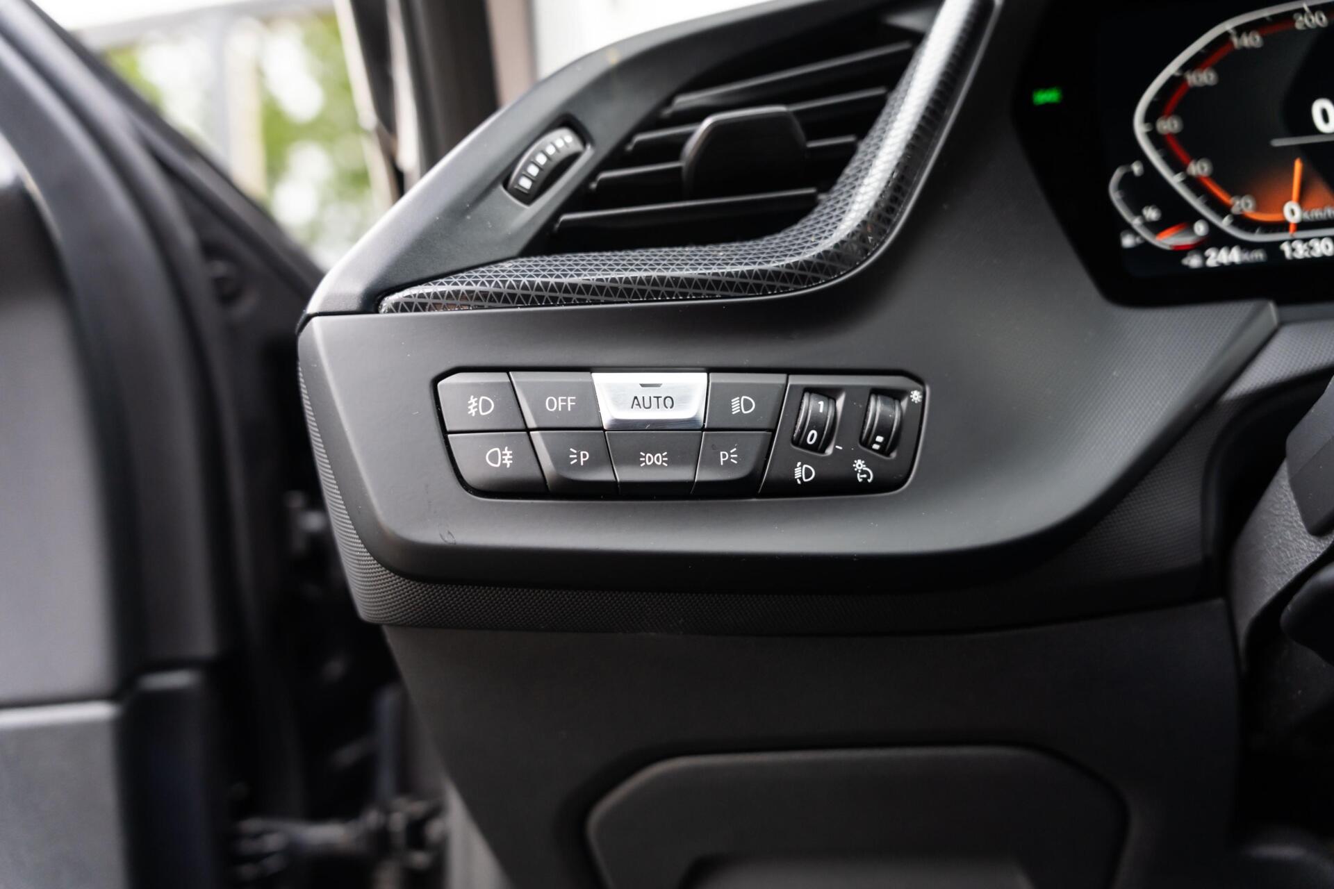 Foto van BMW 118i