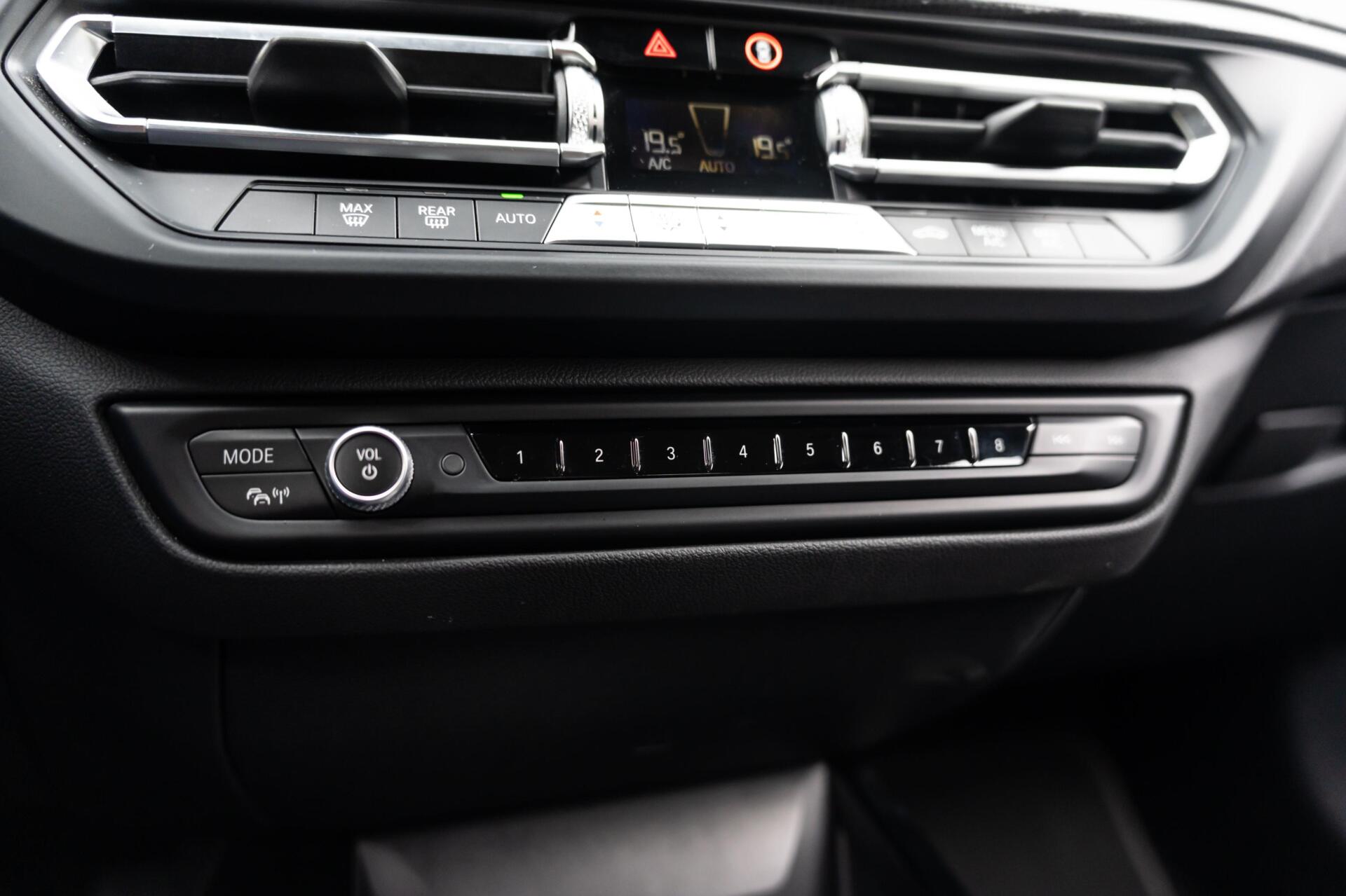 Foto van BMW 118i