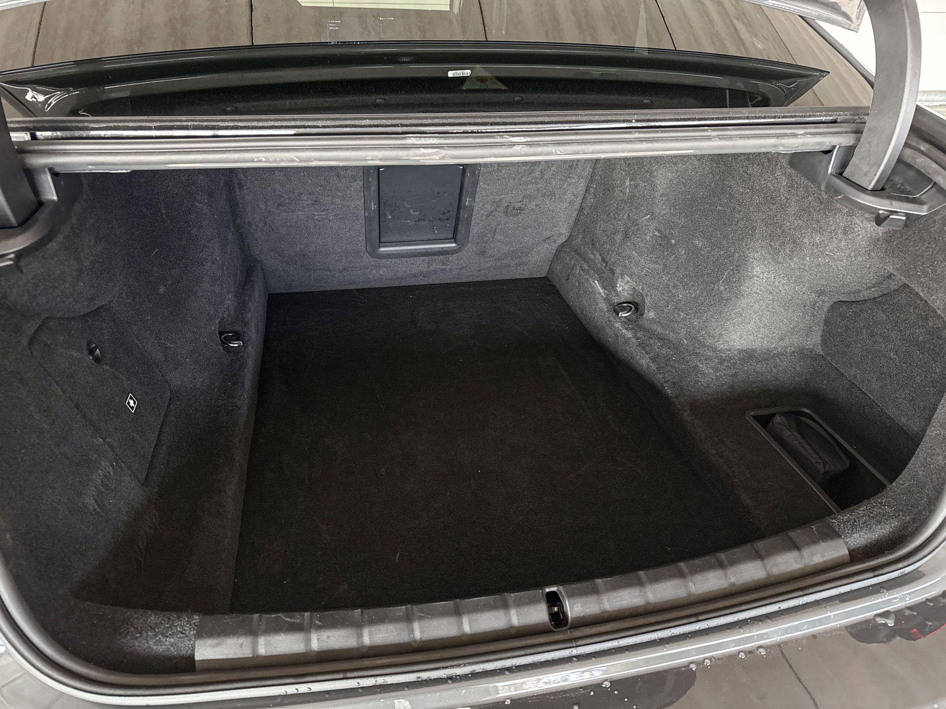 Foto van BMW 750e xDrive