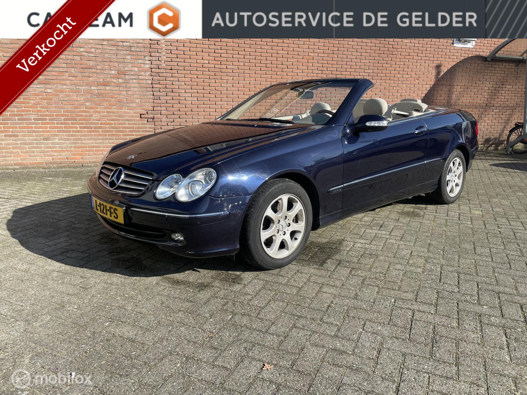 Mercedes-Benz CLK 240 240 Elegance | PDC V+A | Aut | Xenon| Climate | Youngtimer 2004 - voorkant