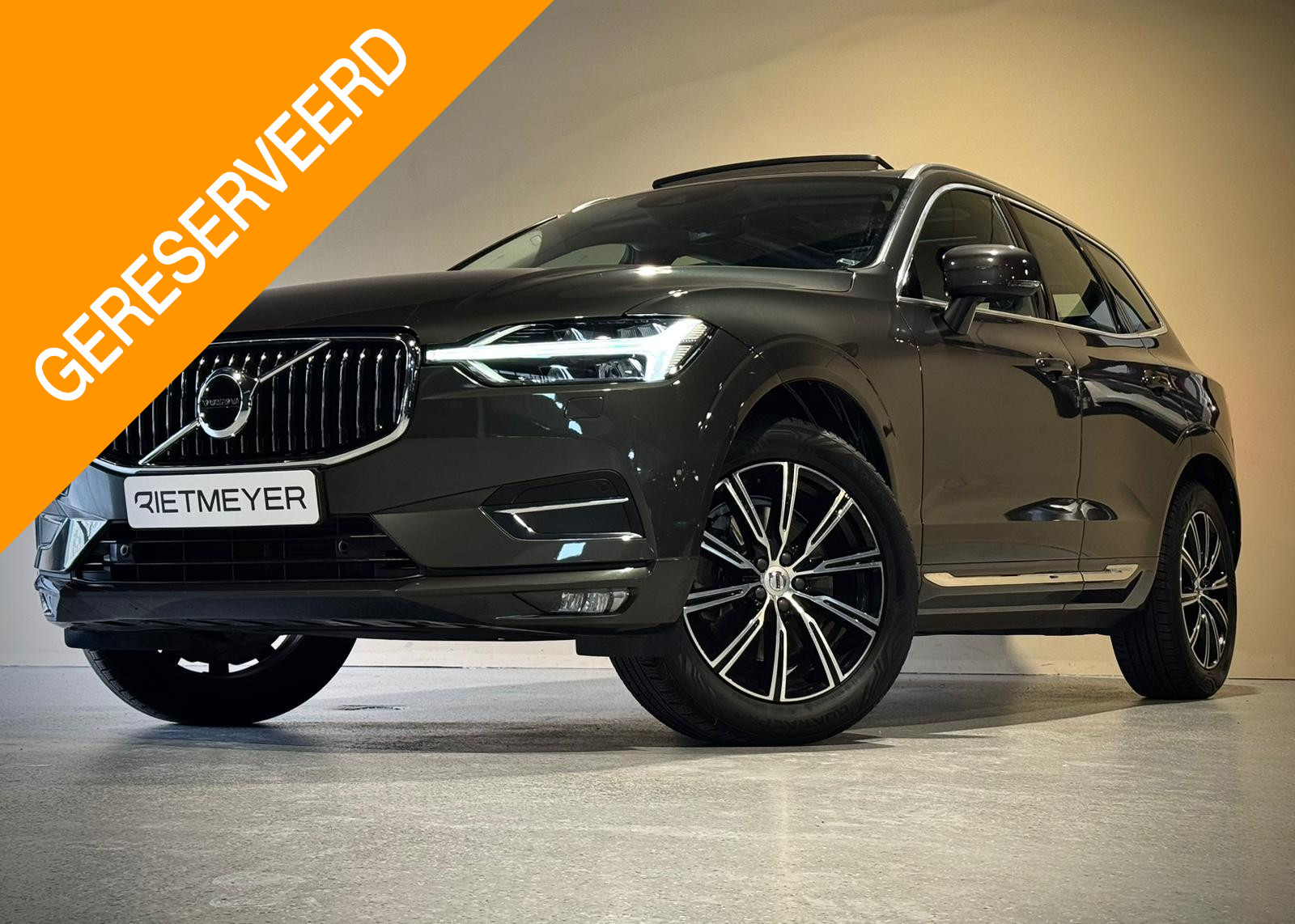 Volvo Xc60 2.0 T5 Inscription 2018 - voorkant