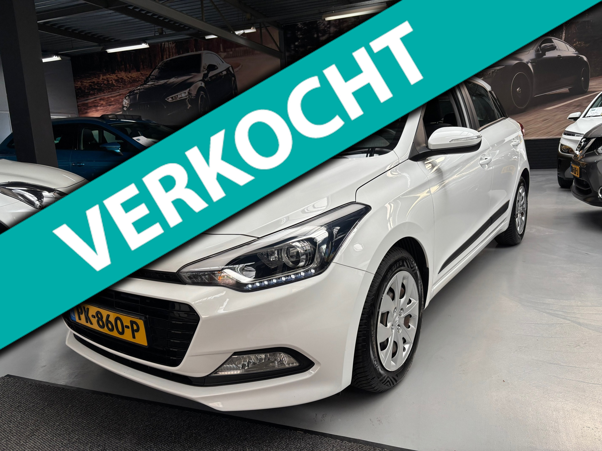 Hyundai I20 1.0 T-GDI Comfort / Camera / Navigatie 2017 - voorkant