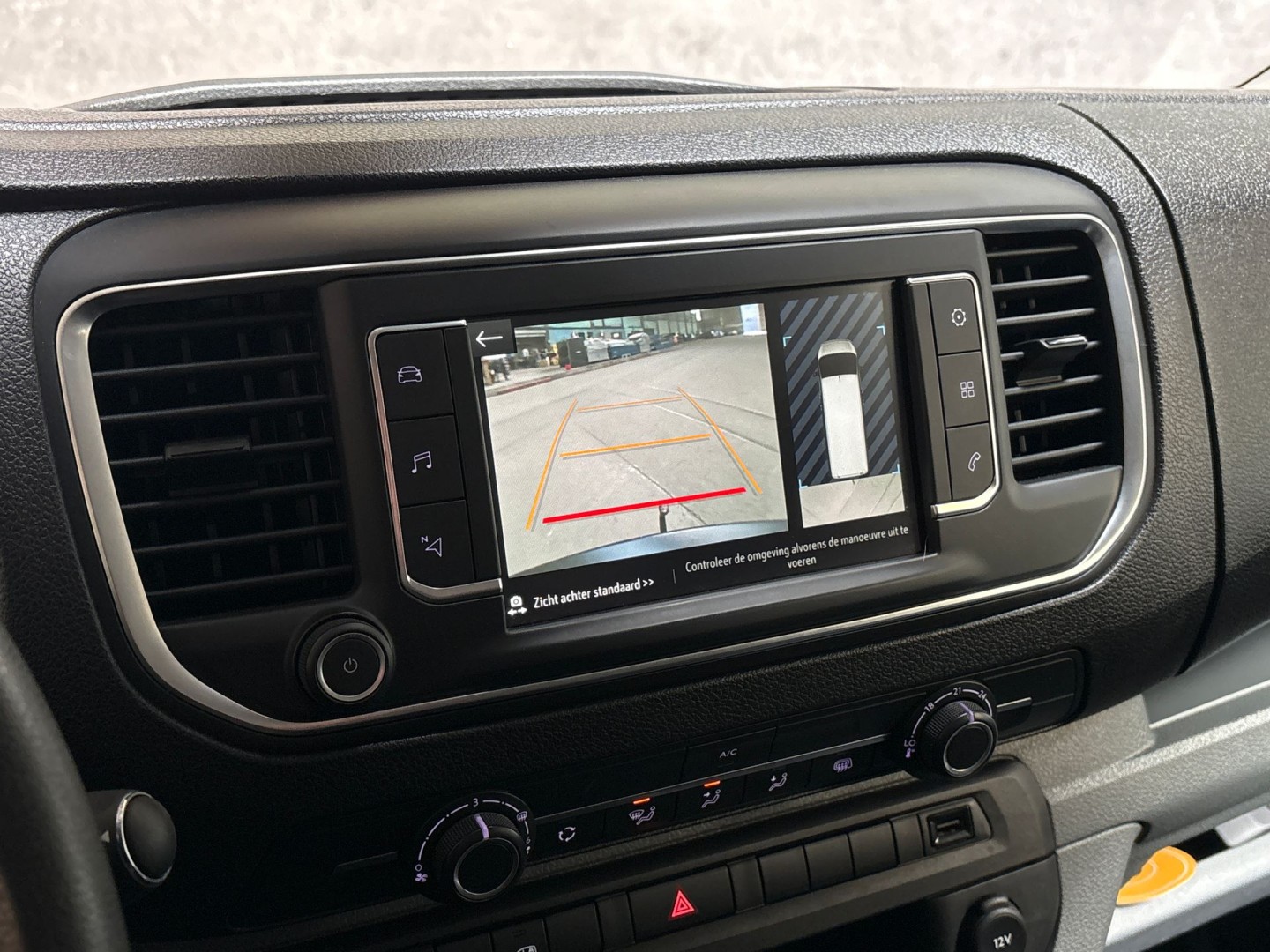 Foto van Opel Vivaro