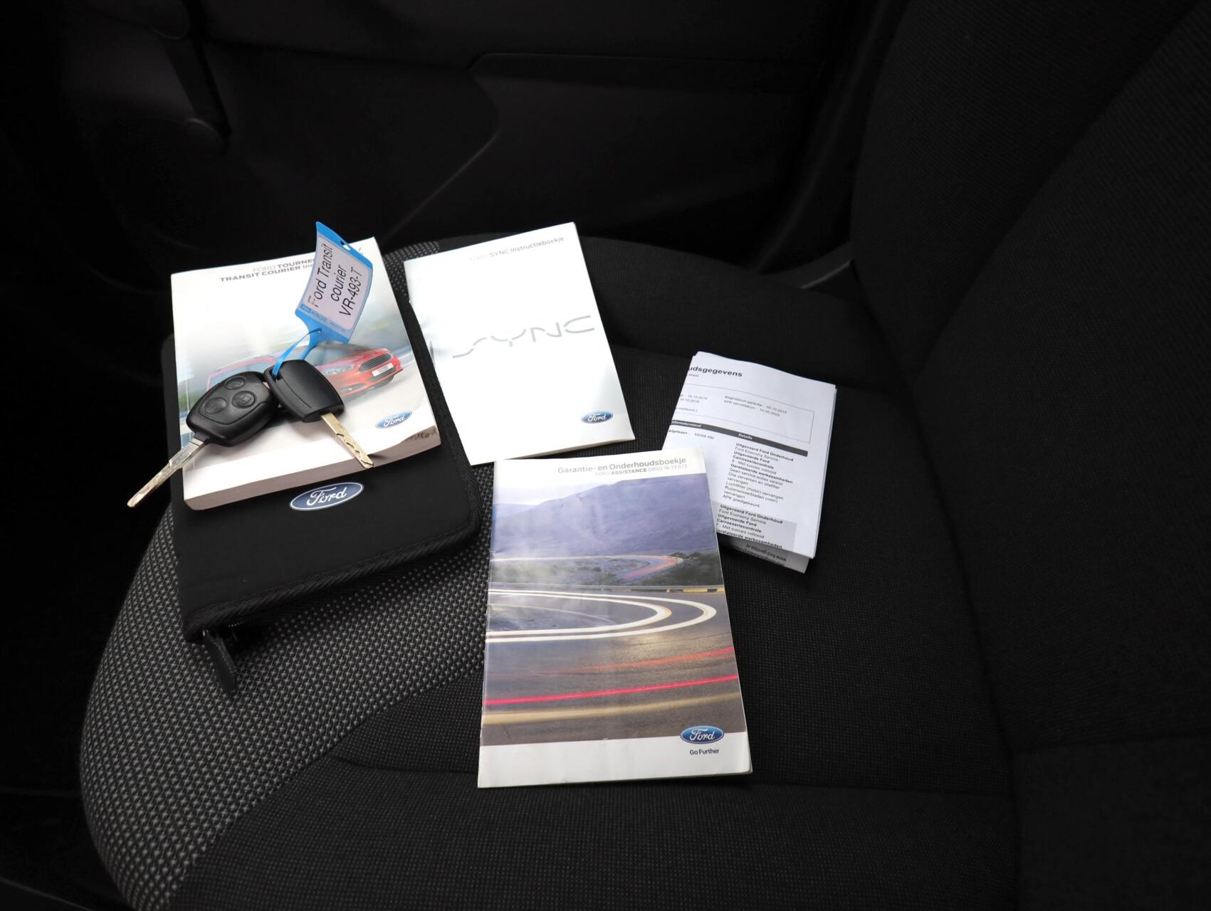 Foto van Ford Transit Courier