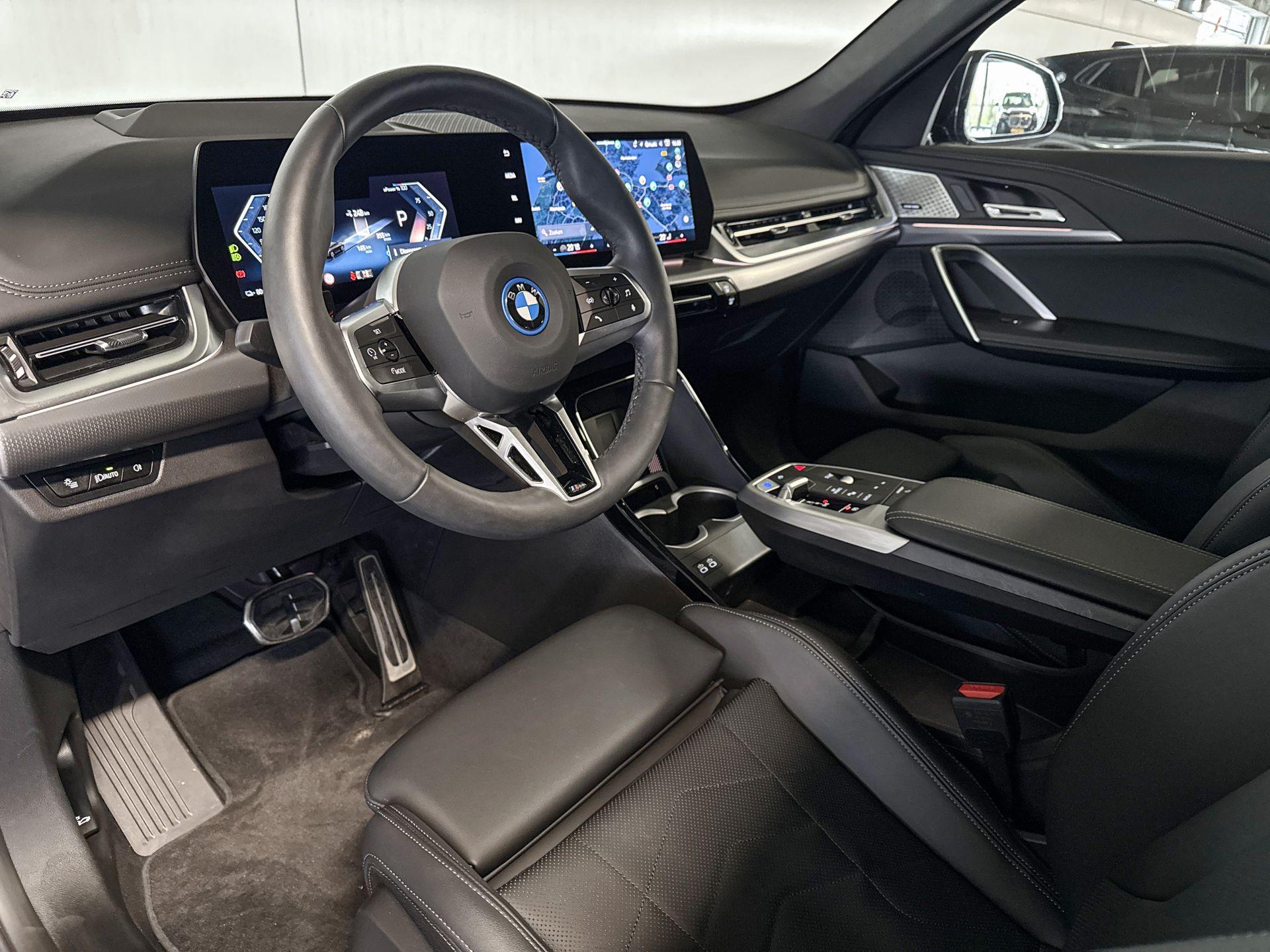Foto van BMW Ix1 Edrive20