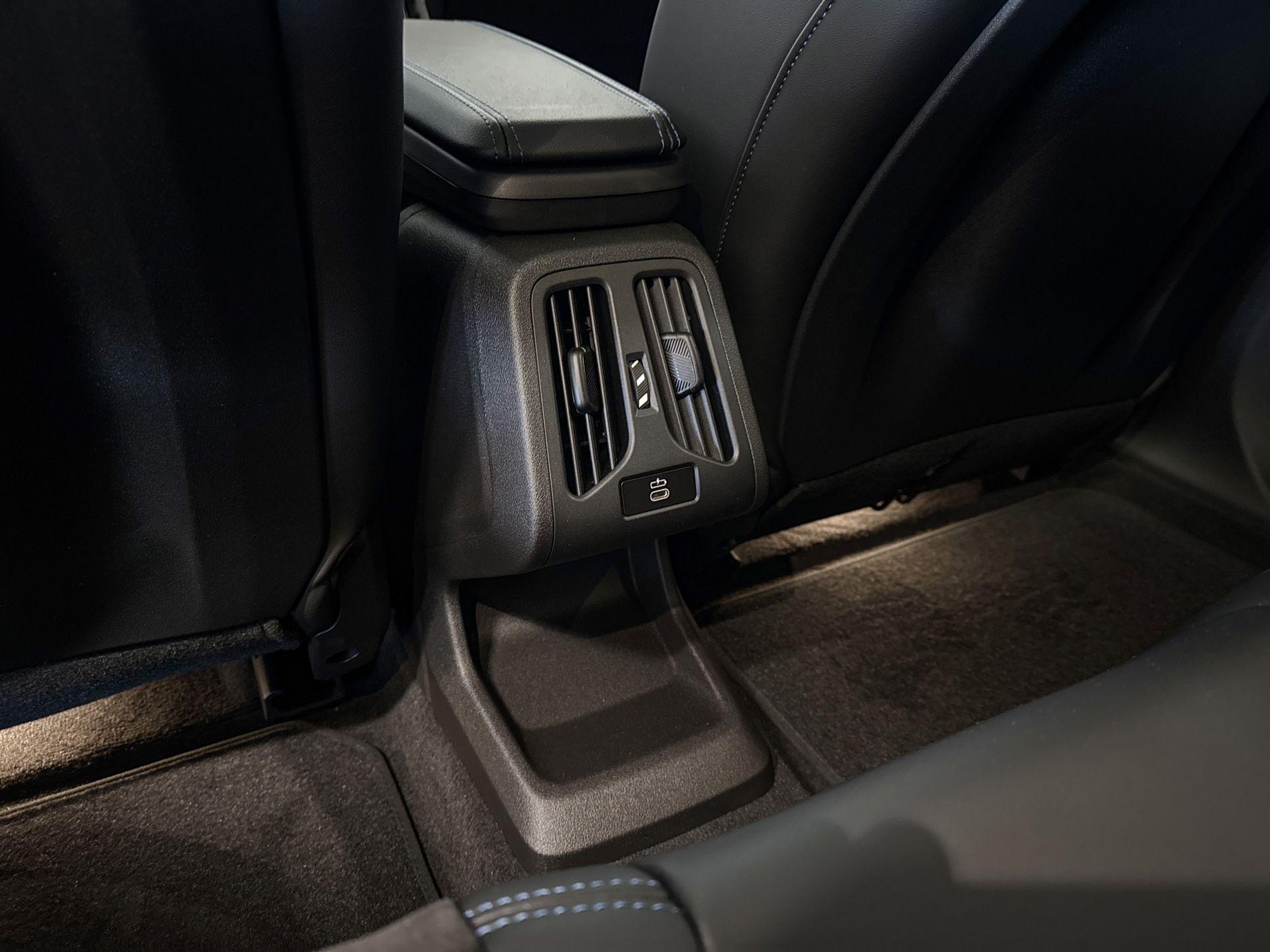 Foto van BMW Ix2 Edrive20