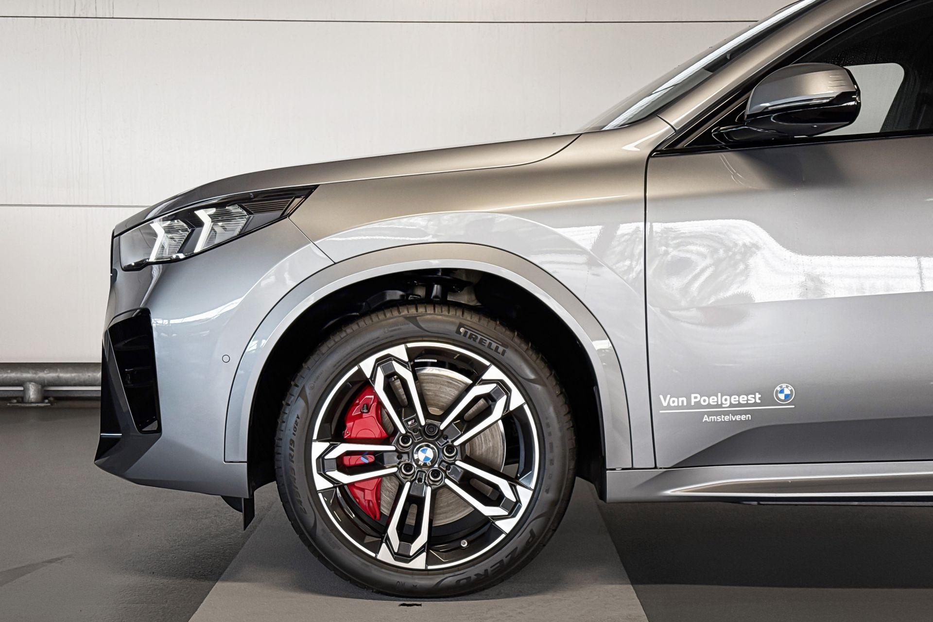 Foto van BMW Ix2 Edrive20