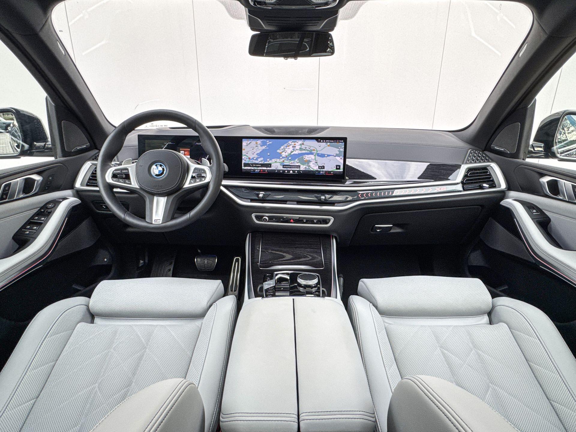 Foto van BMW X5 Xdrive50e
