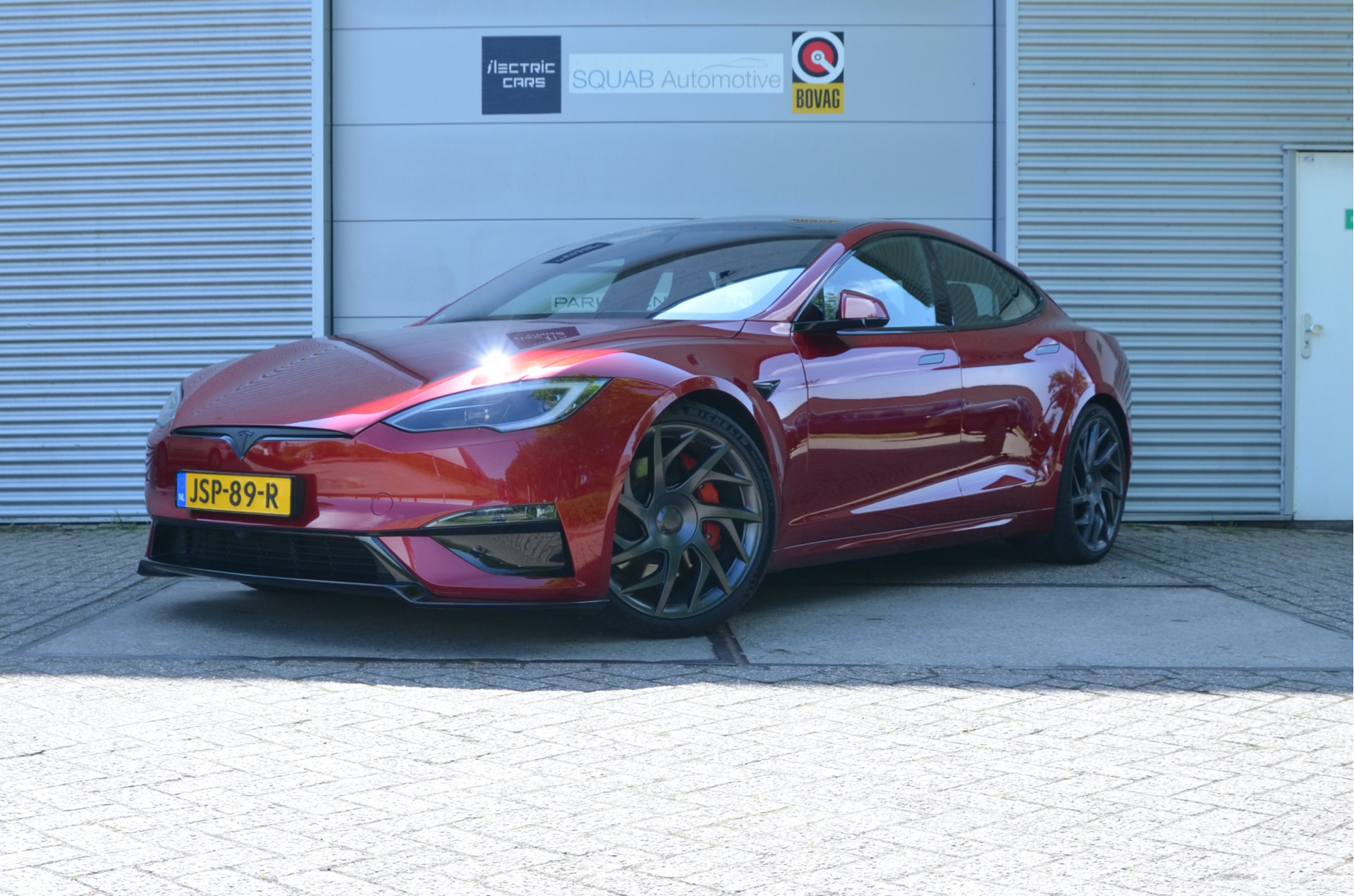 Foto van TESLA MODEL S