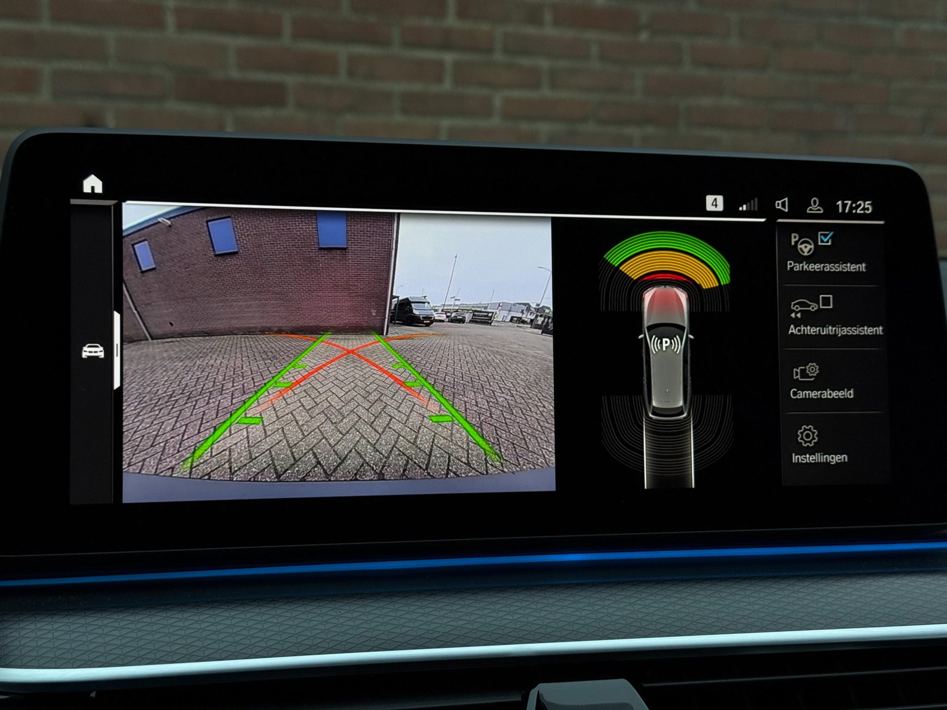 Foto van BMW 530e