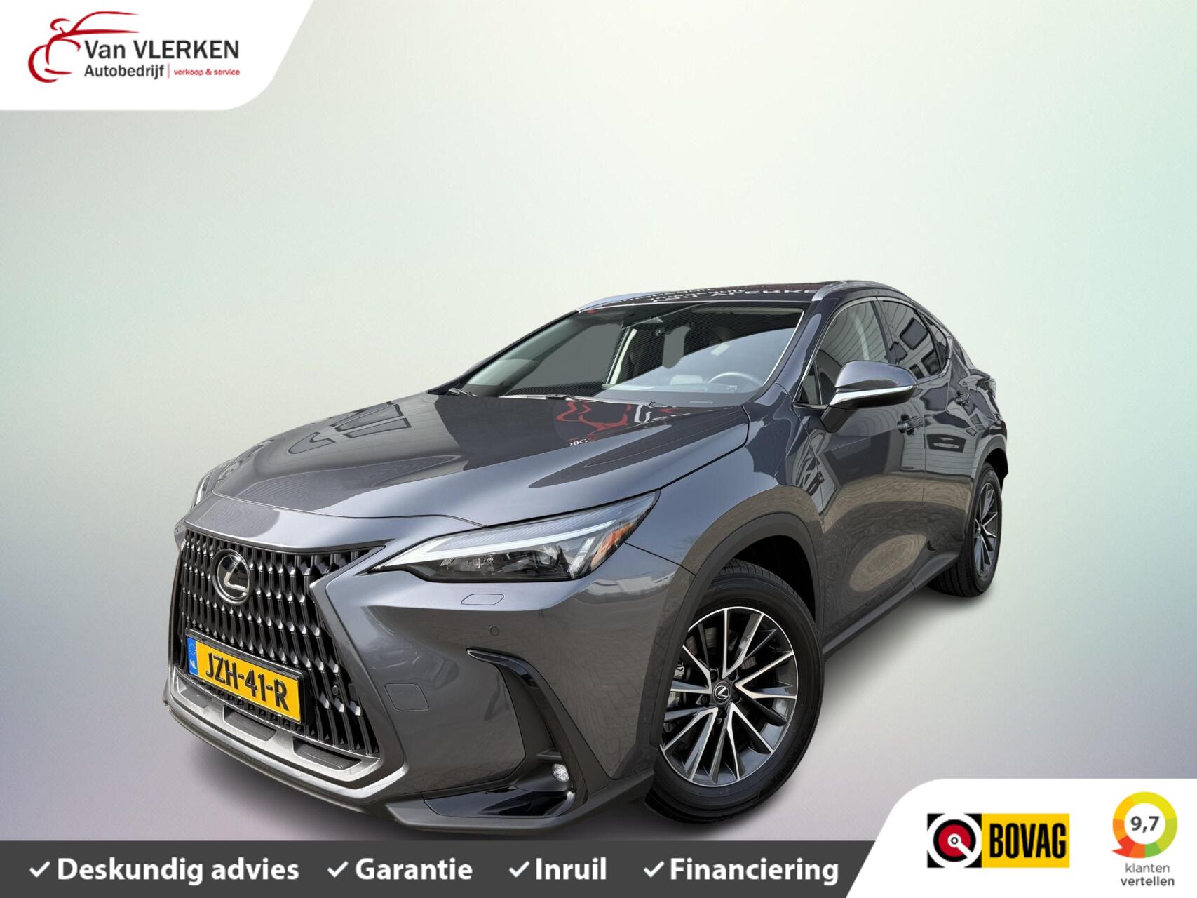 Foto van Lexus NX
