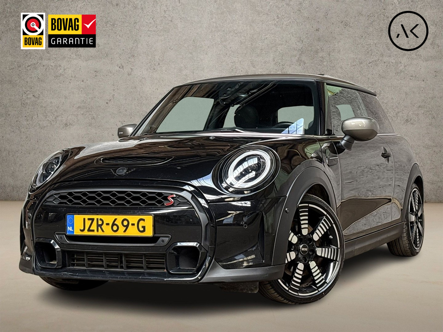 Foto van MINI COOPER S