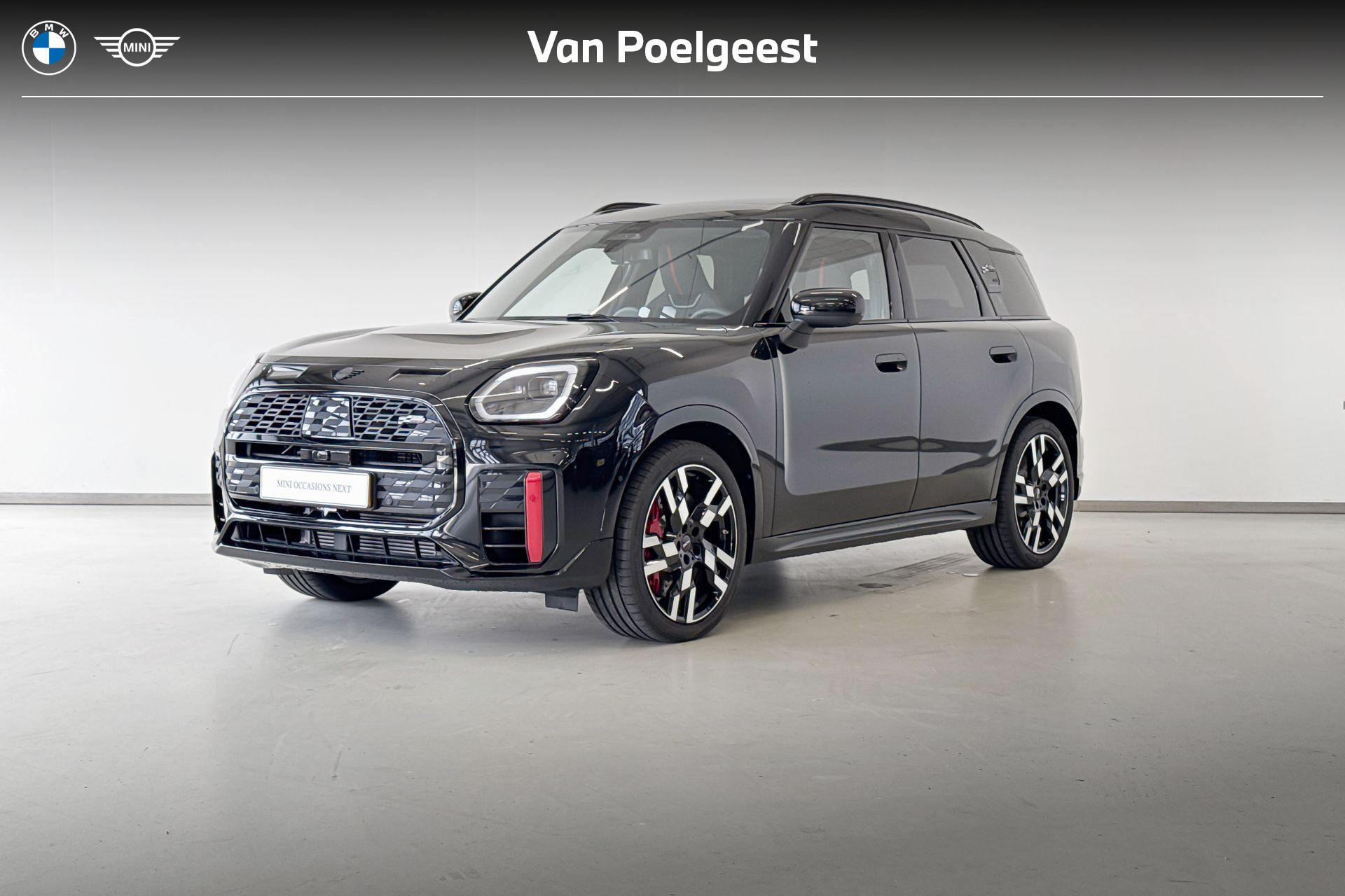 Foto van MINI JCW COUNTRYMAN ALL4
