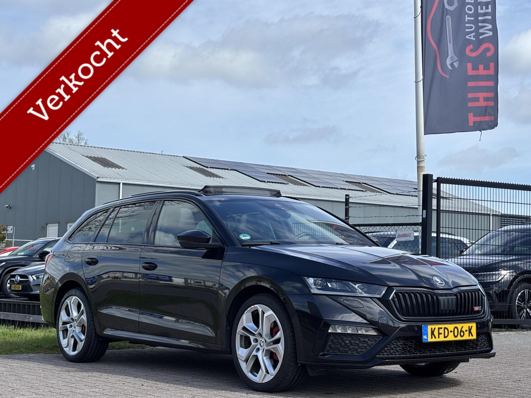 Skoda Octavia 1.4 TSI RS iV  pano camera acc vol optie 2022 - voorkant