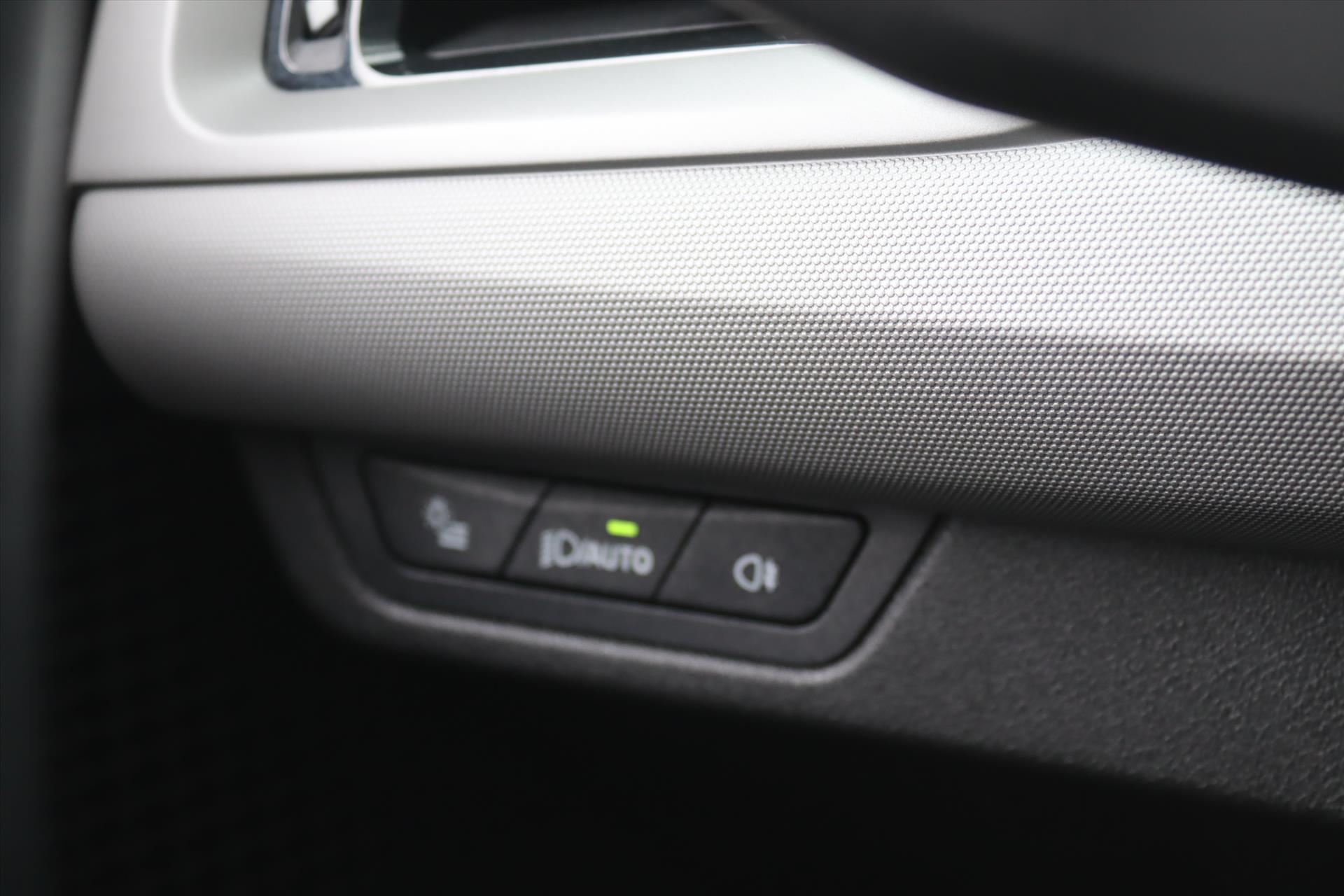Foto van BMW X1 (u11)