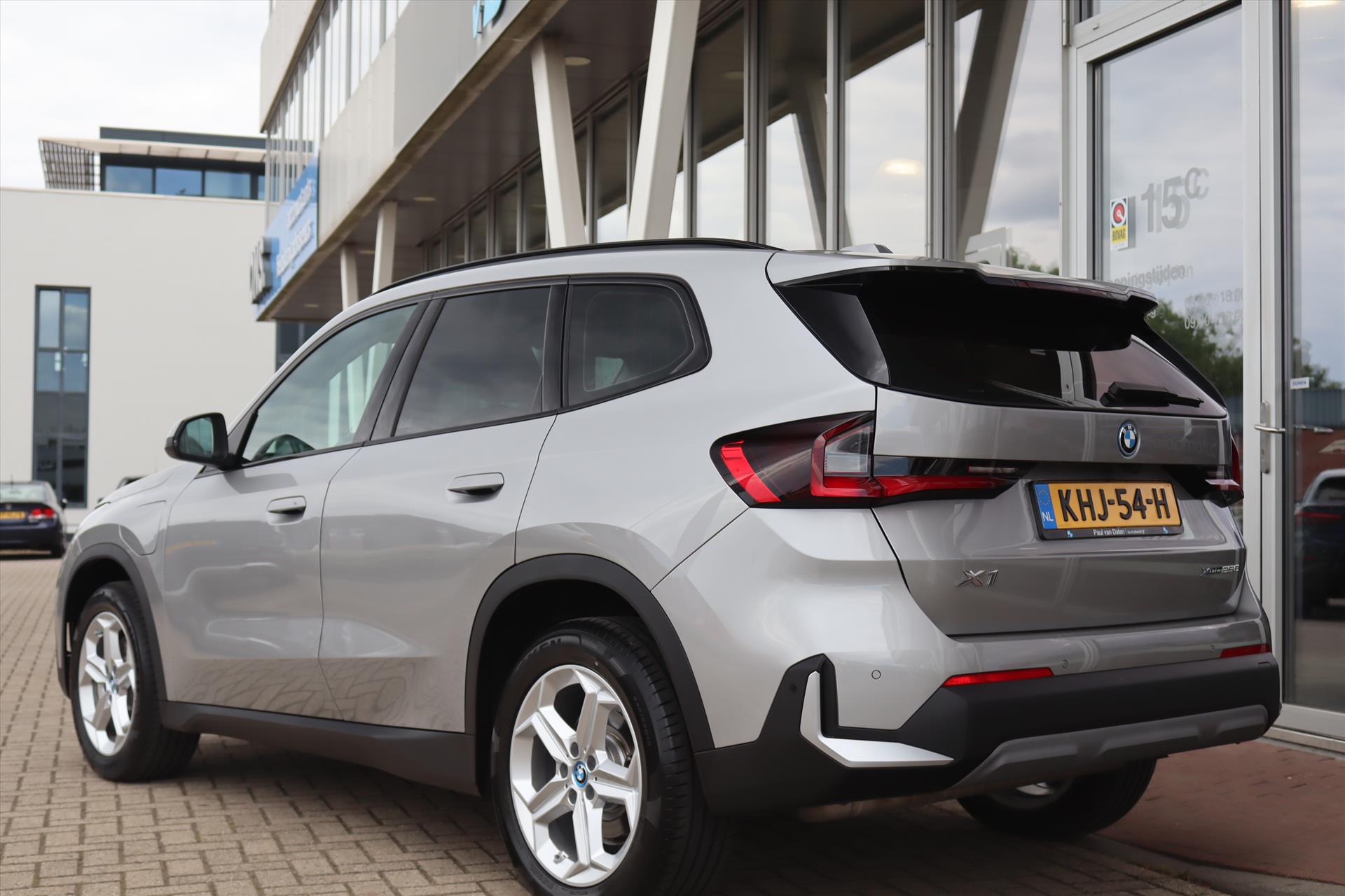 Foto van BMW X1 (u11)