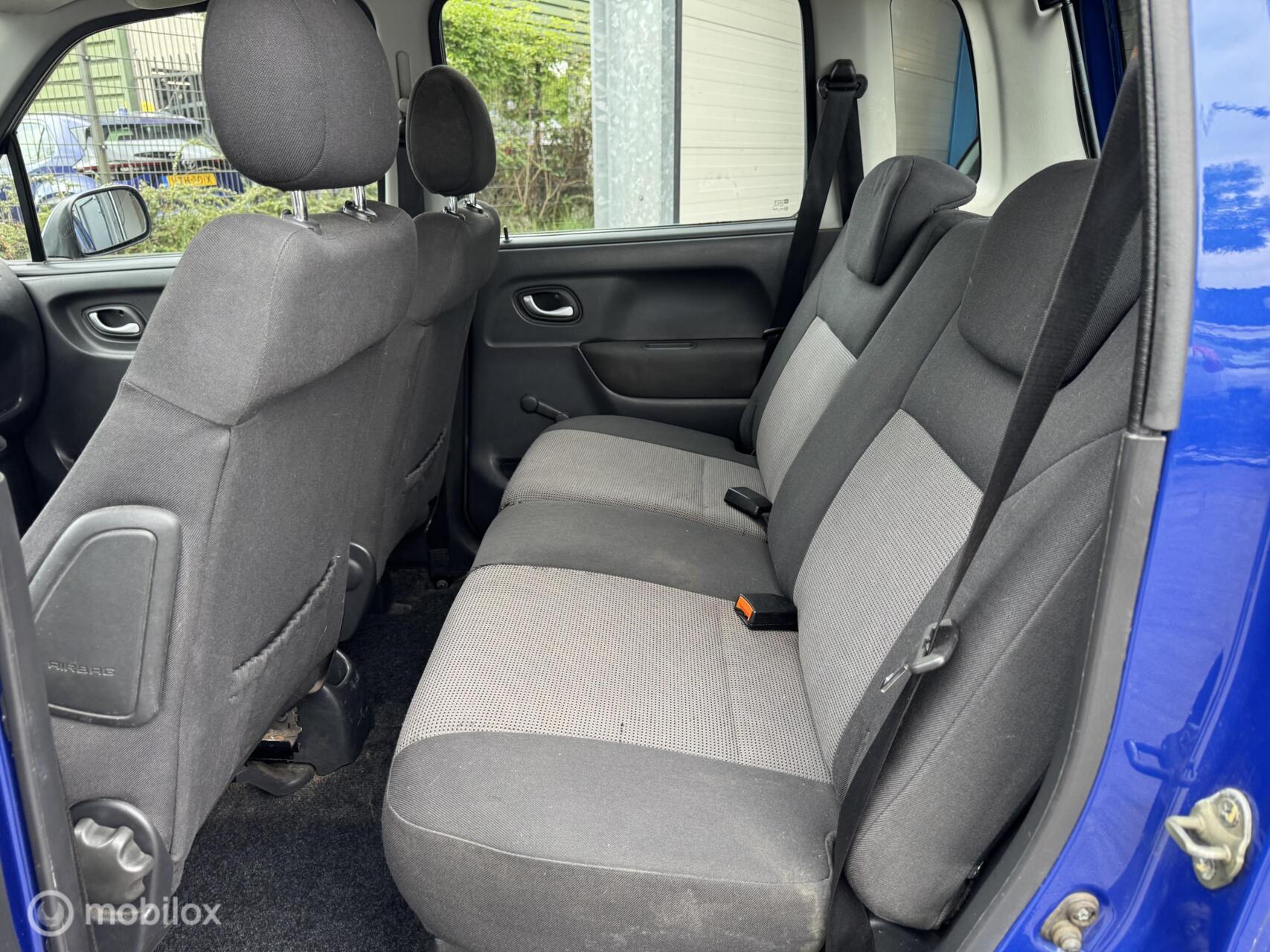 Foto van Opel Agila