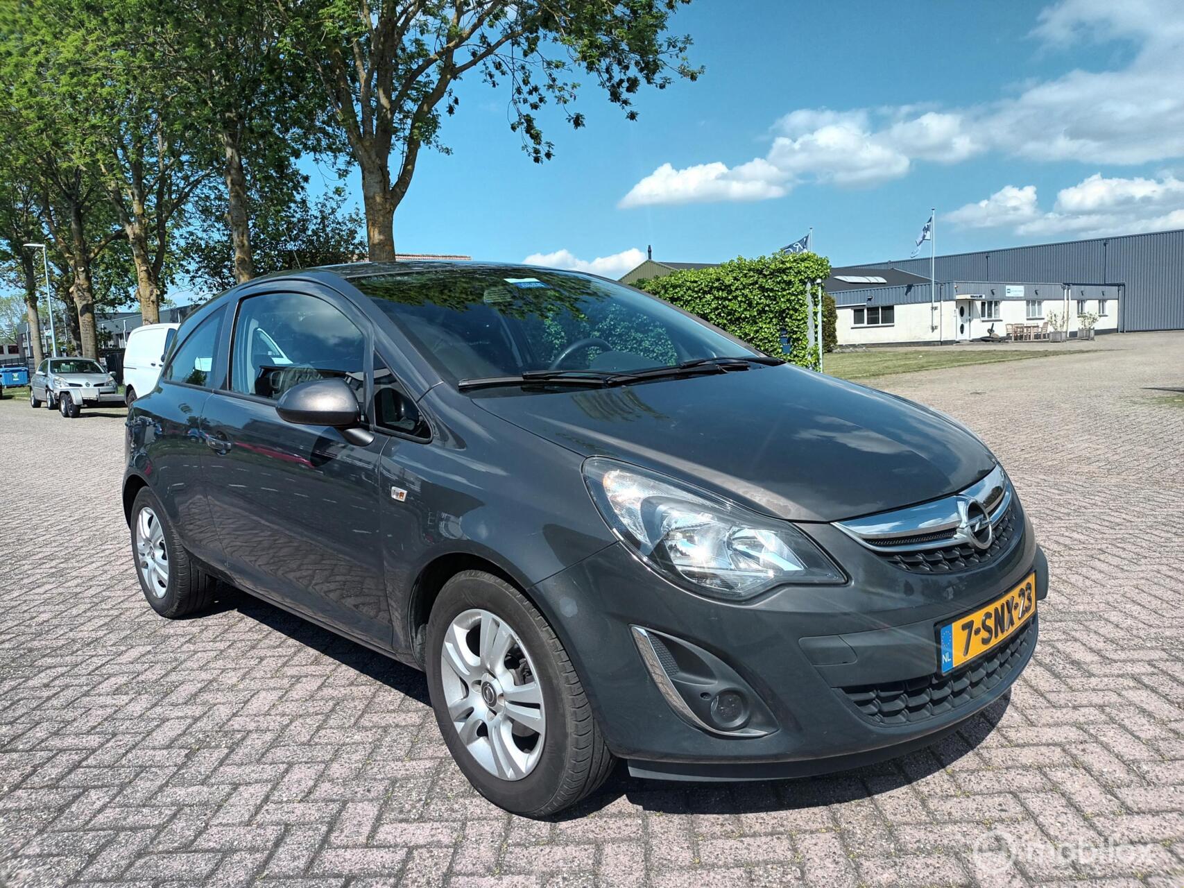 Opel Corsa 1.2 EcoFlex Design Edition LPG G3 Eerste Eigenaar 2013 - voorkant
