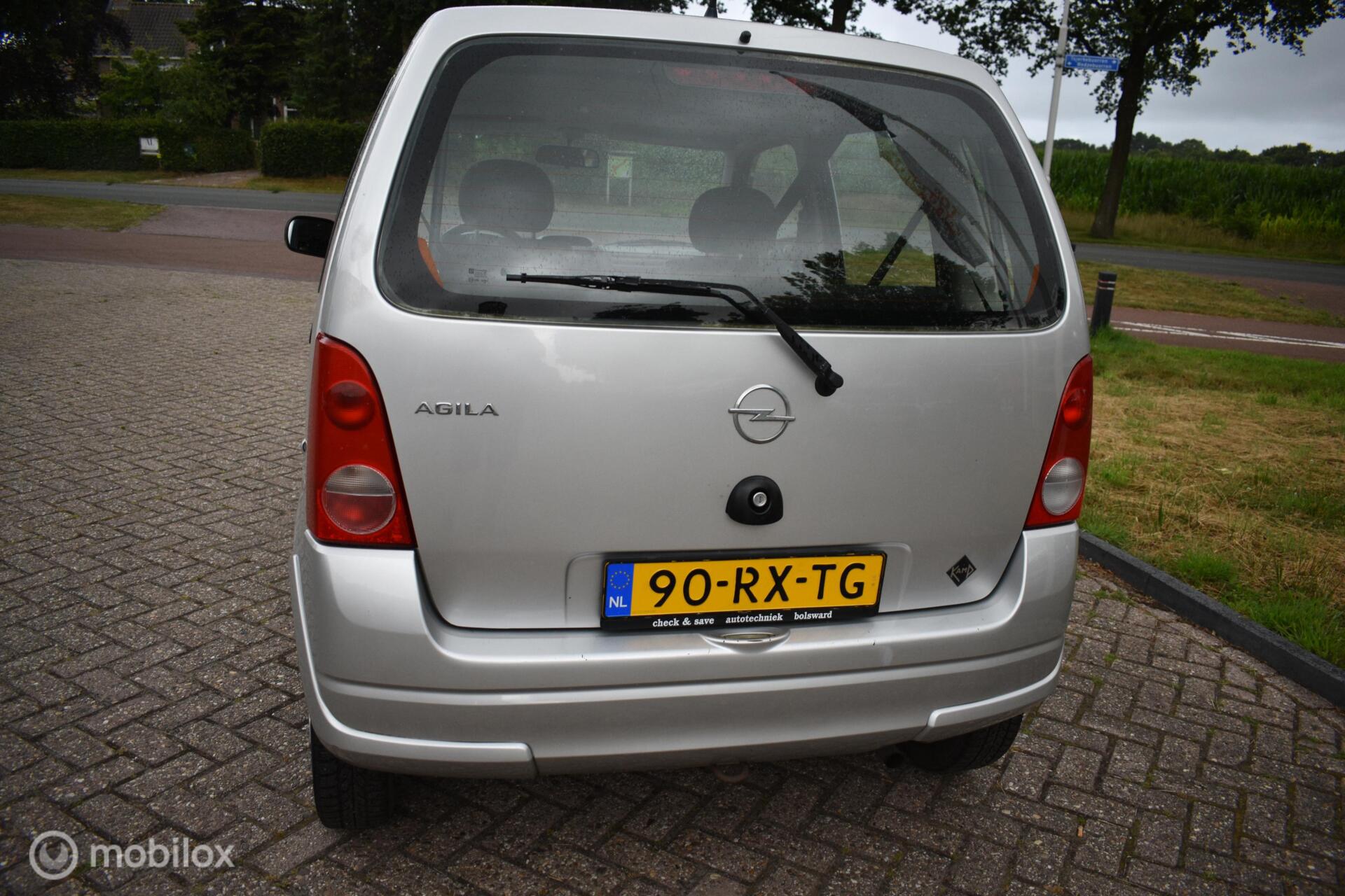 Foto van Opel Agila