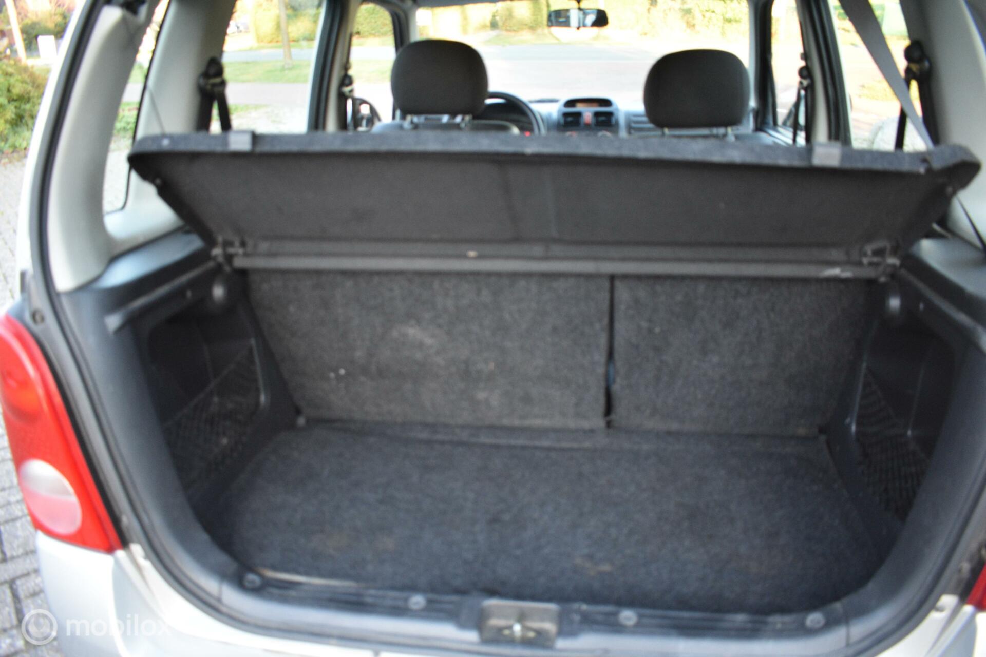 Foto van Opel Agila