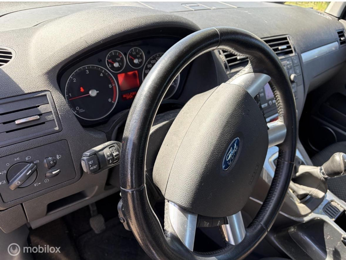 Foto van Ford C-max