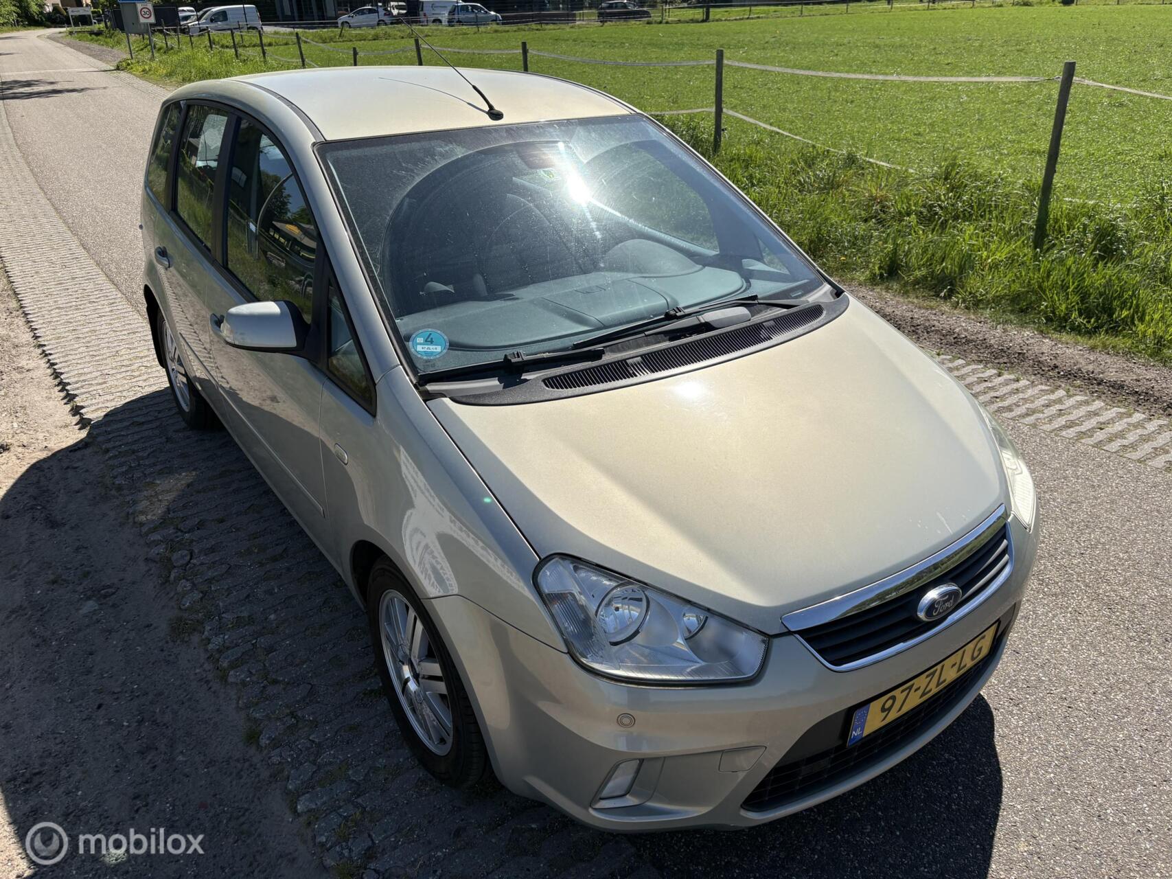 Foto van Ford C-max