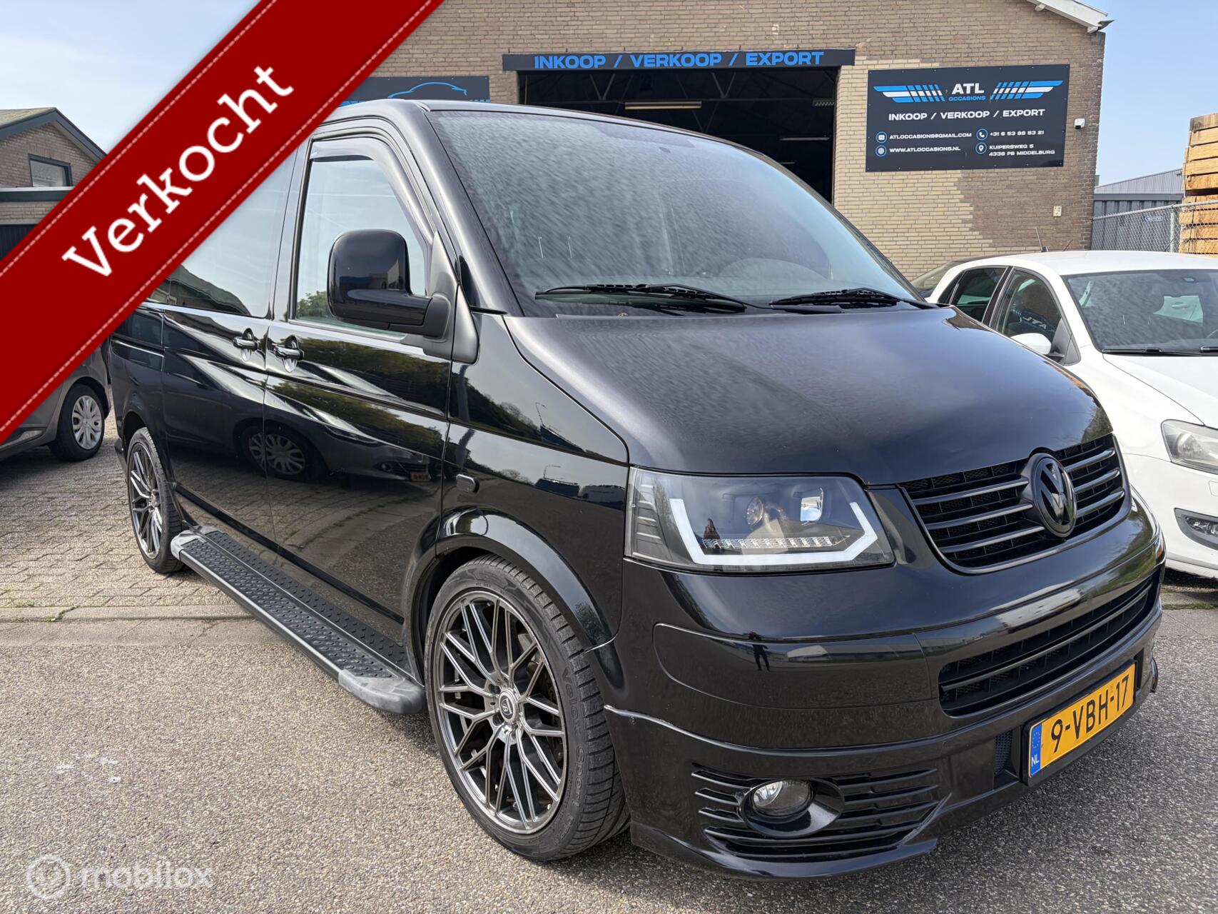 Foto van VOLKSWAGEN CARAVELLE