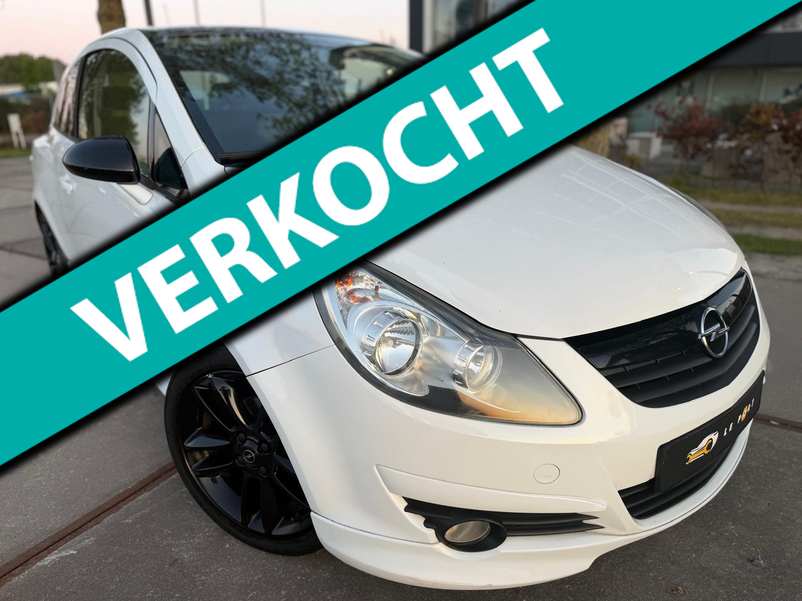 Opel Corsa | 1.4 | 2009 | 1 EIG | NWE APK | CRUISE | HALFLEDER 2009 - voorkant
