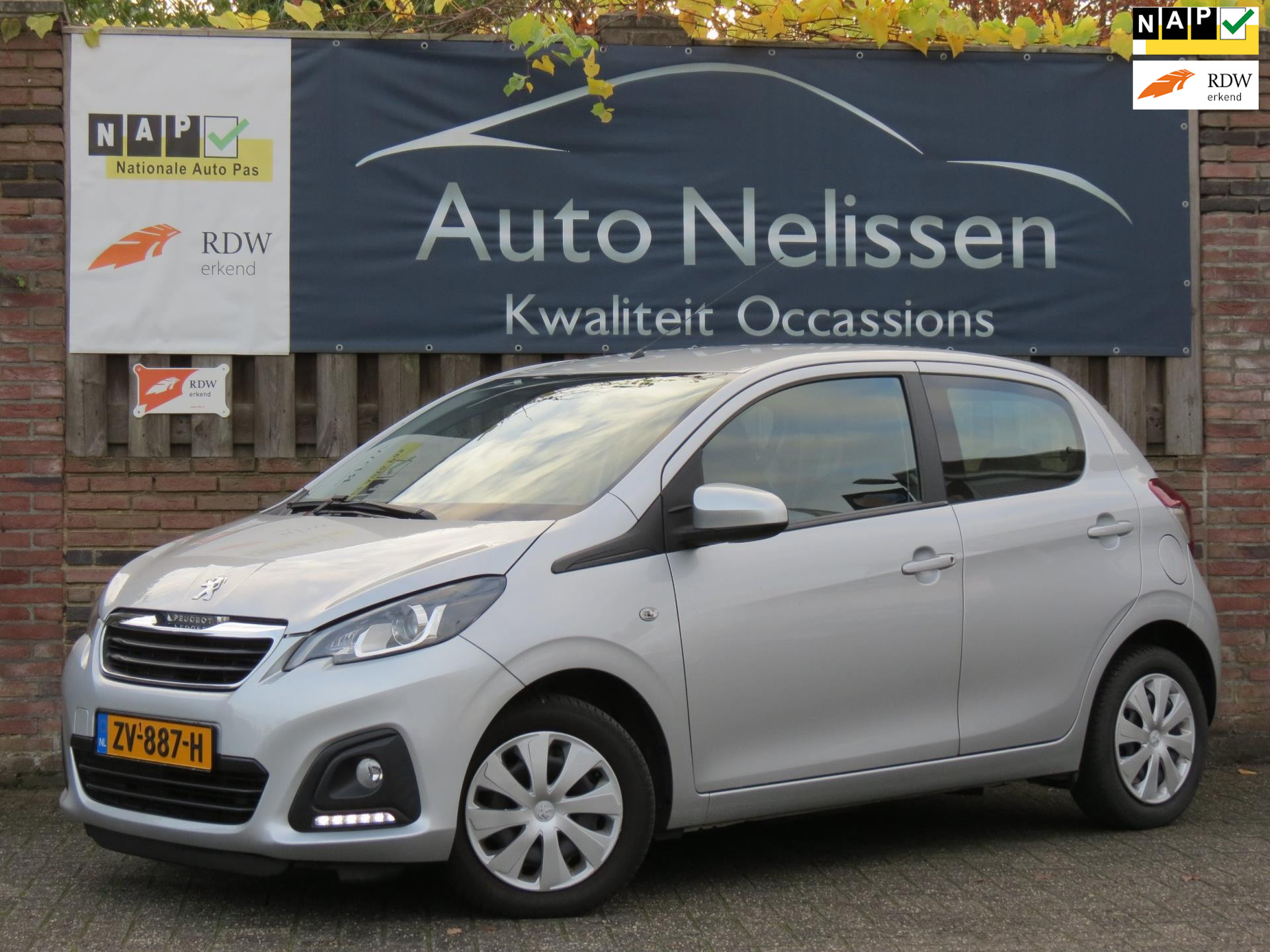 Peugeot 108 1.0 e-VTi Active 5-DEURS | AIRCO | BJ 2019 | BLUETOOTH | APK T/M JAN 2028 | 2019 - voorkant