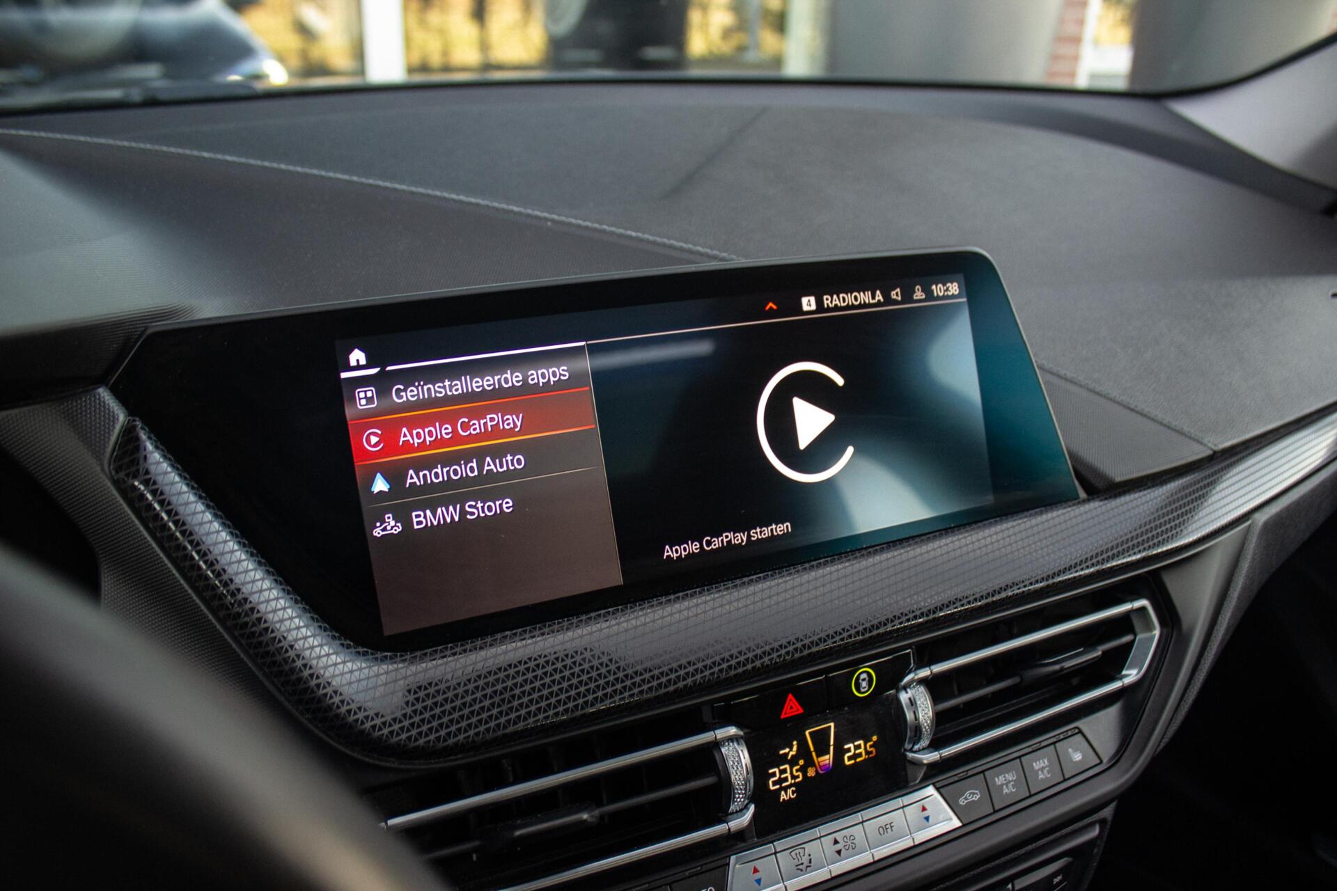 Foto van BMW 118i