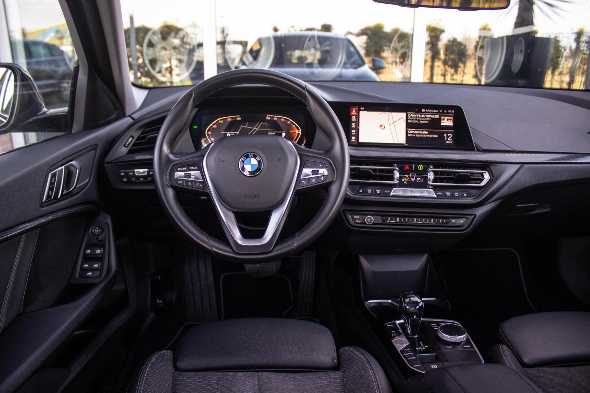 Foto van BMW 118i