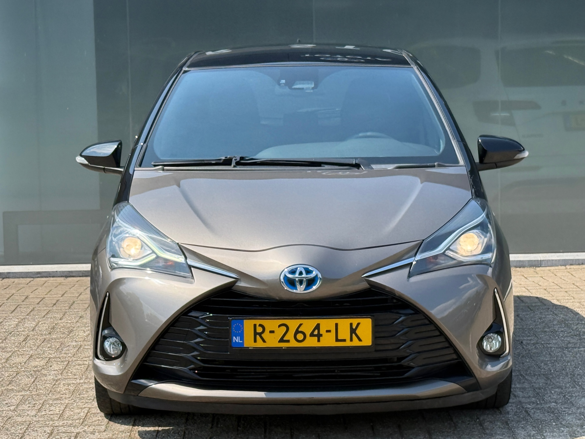 Foto van Toyota Toyota Yaris Hybrid