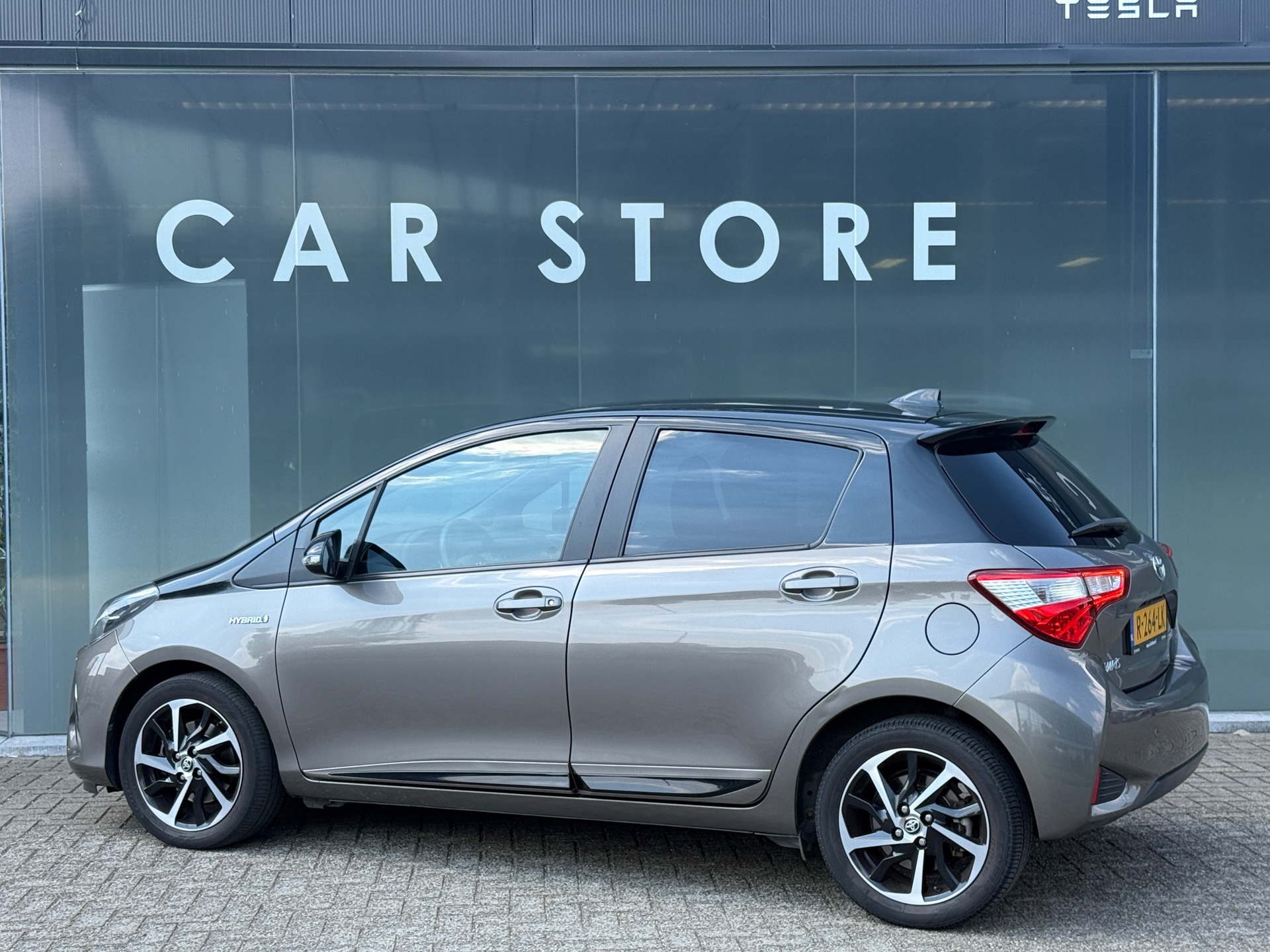 Foto van Toyota Toyota Yaris Hybrid