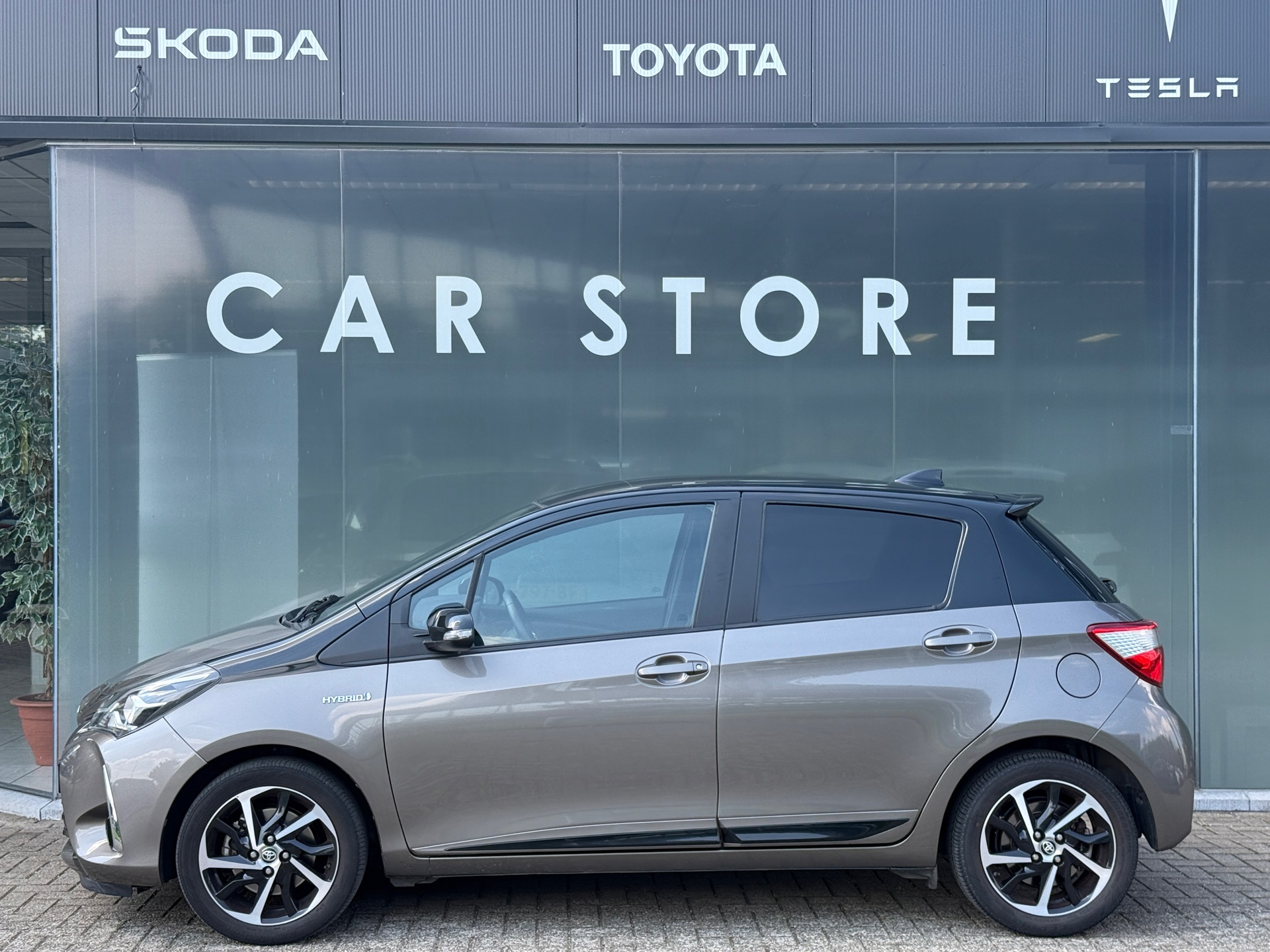 Foto van Toyota Toyota Yaris Hybrid