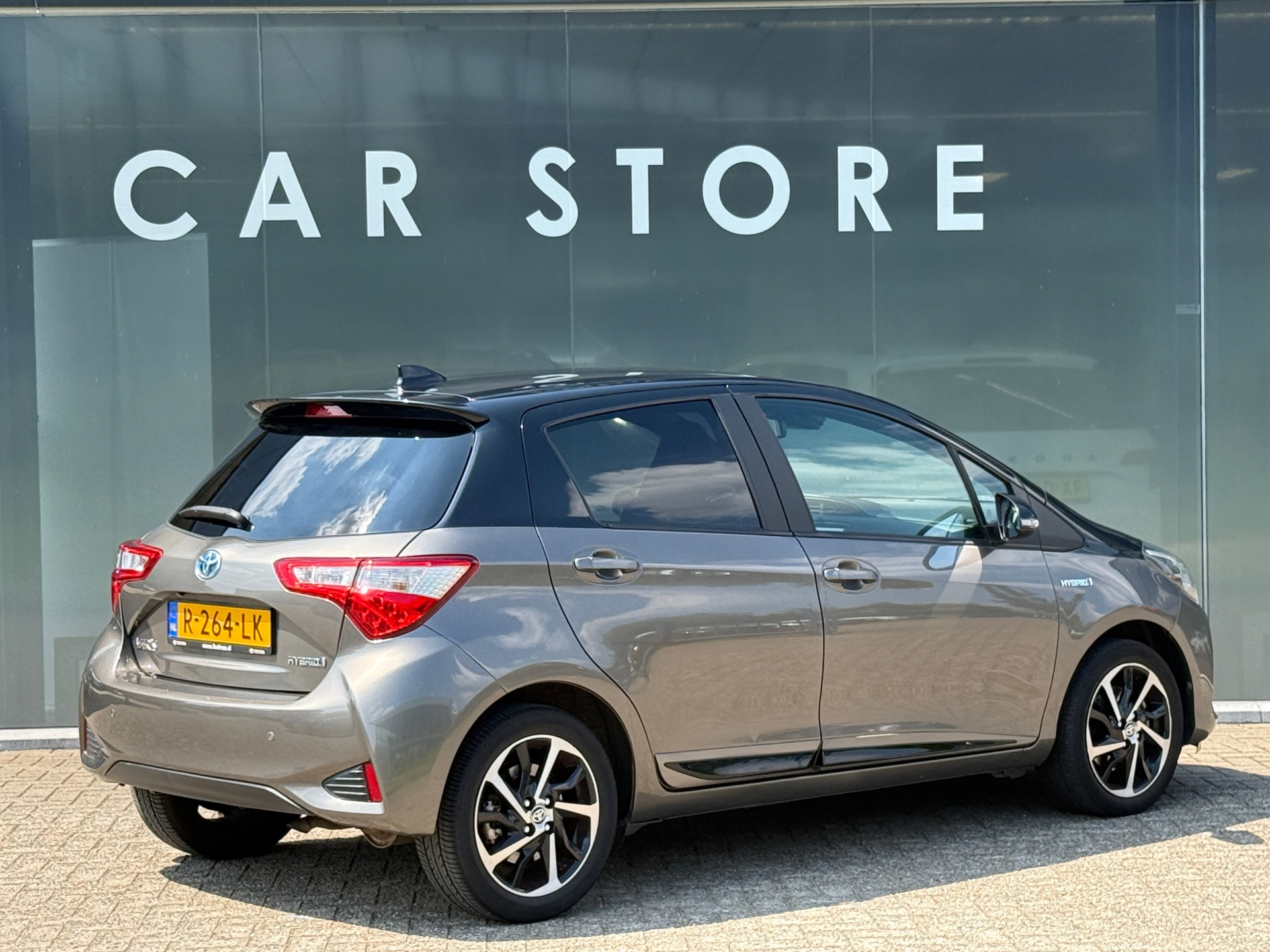 Foto van Toyota Toyota Yaris Hybrid
