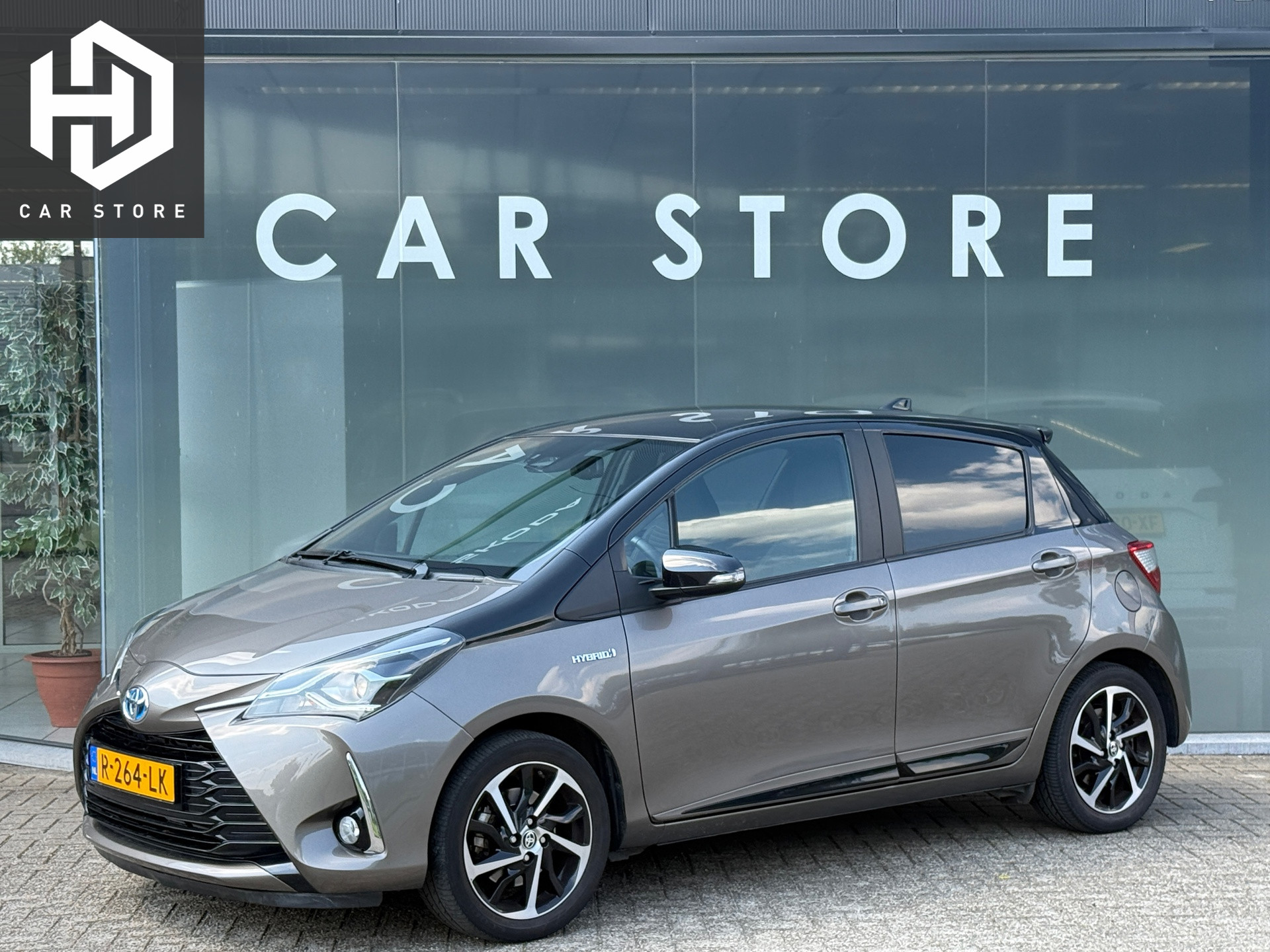 Toyota Toyota Yaris Hybrid 1.5 Hybride Y20 Camera|Carplay|Dealer Onderhouden 2019 - voorkant