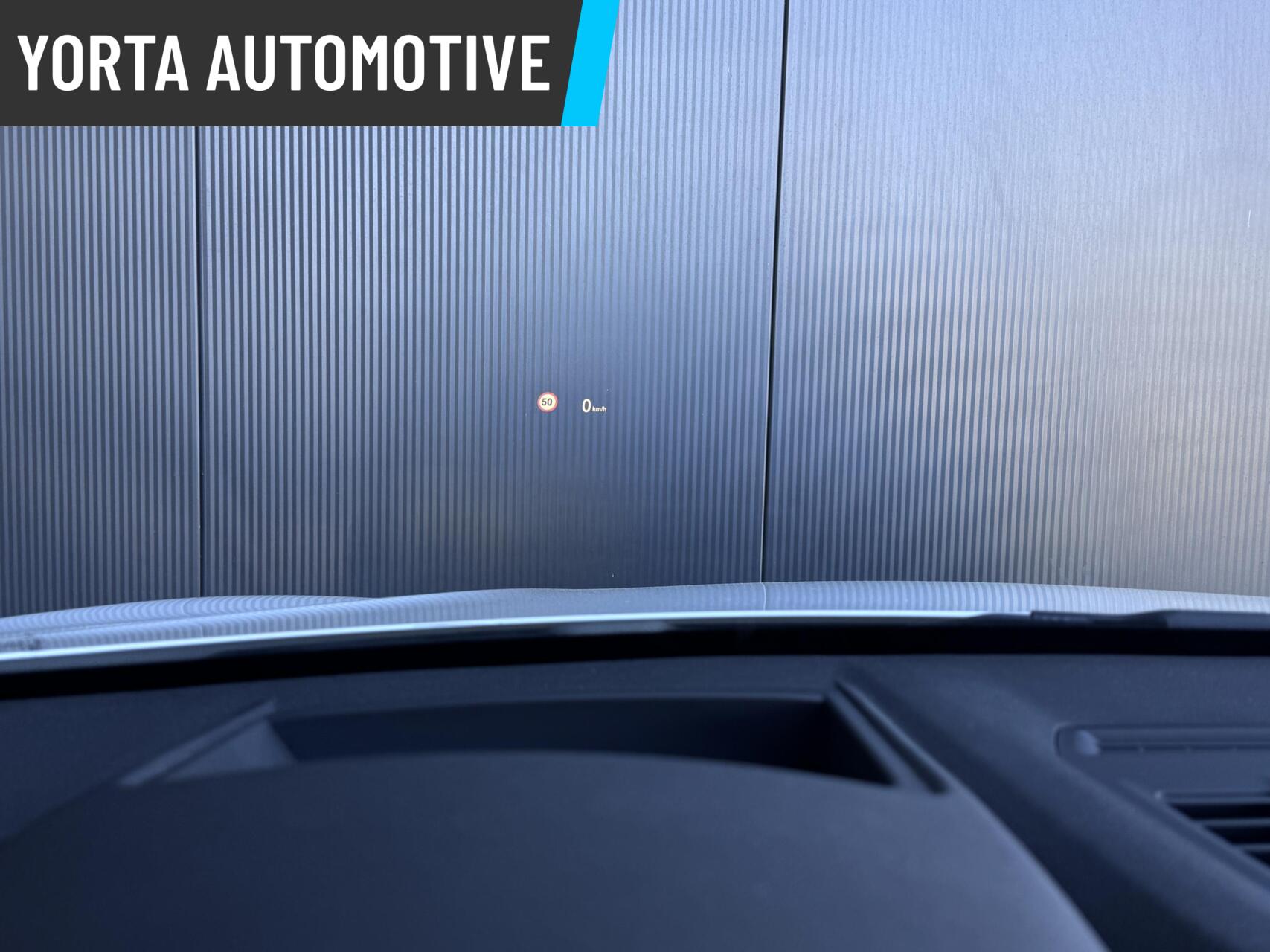 Foto van BMW X1 Xdrive20i