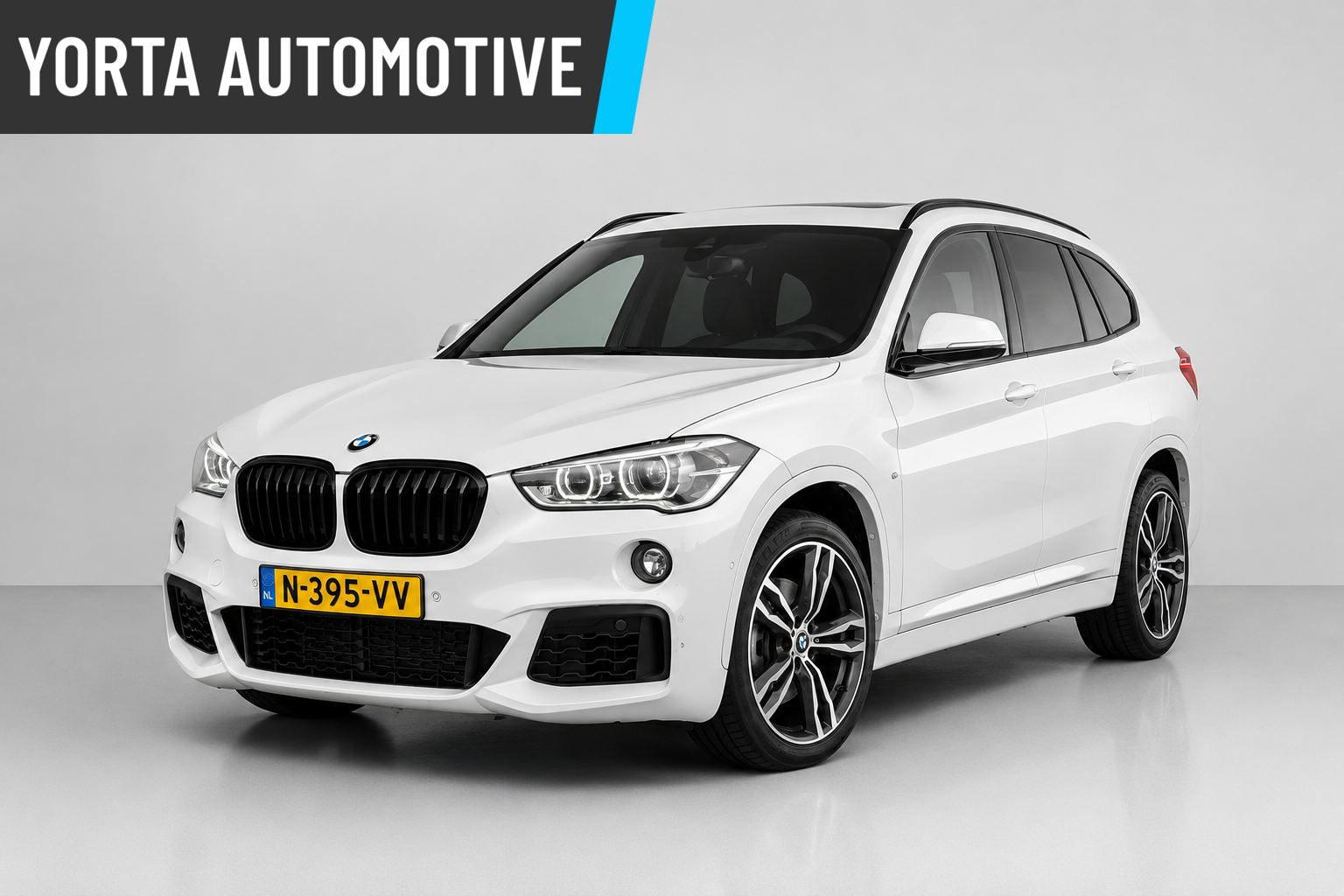 BMW X1 Xdrive20i xDrive20i High Executive M Sport PANO*AFN. HAAK*VOL OPTIES 2018 - voorkant