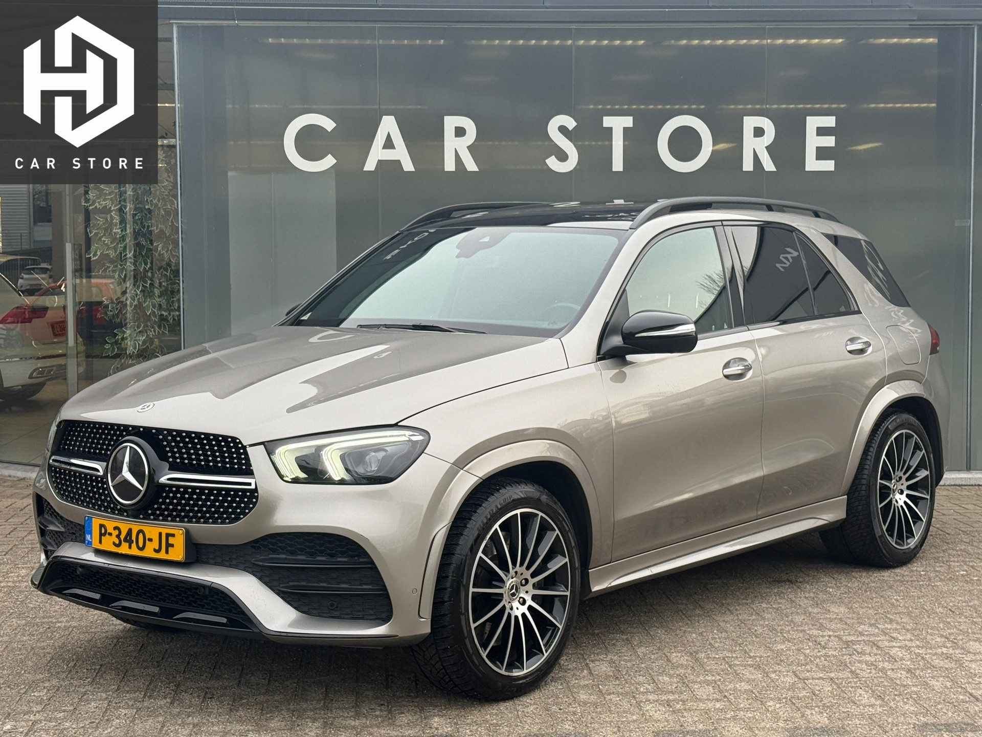 Mercedes-Benz Gle 350 e 4MATIC Premium Plus Luchtvering/Burmester/360cam 2022 - voorkant