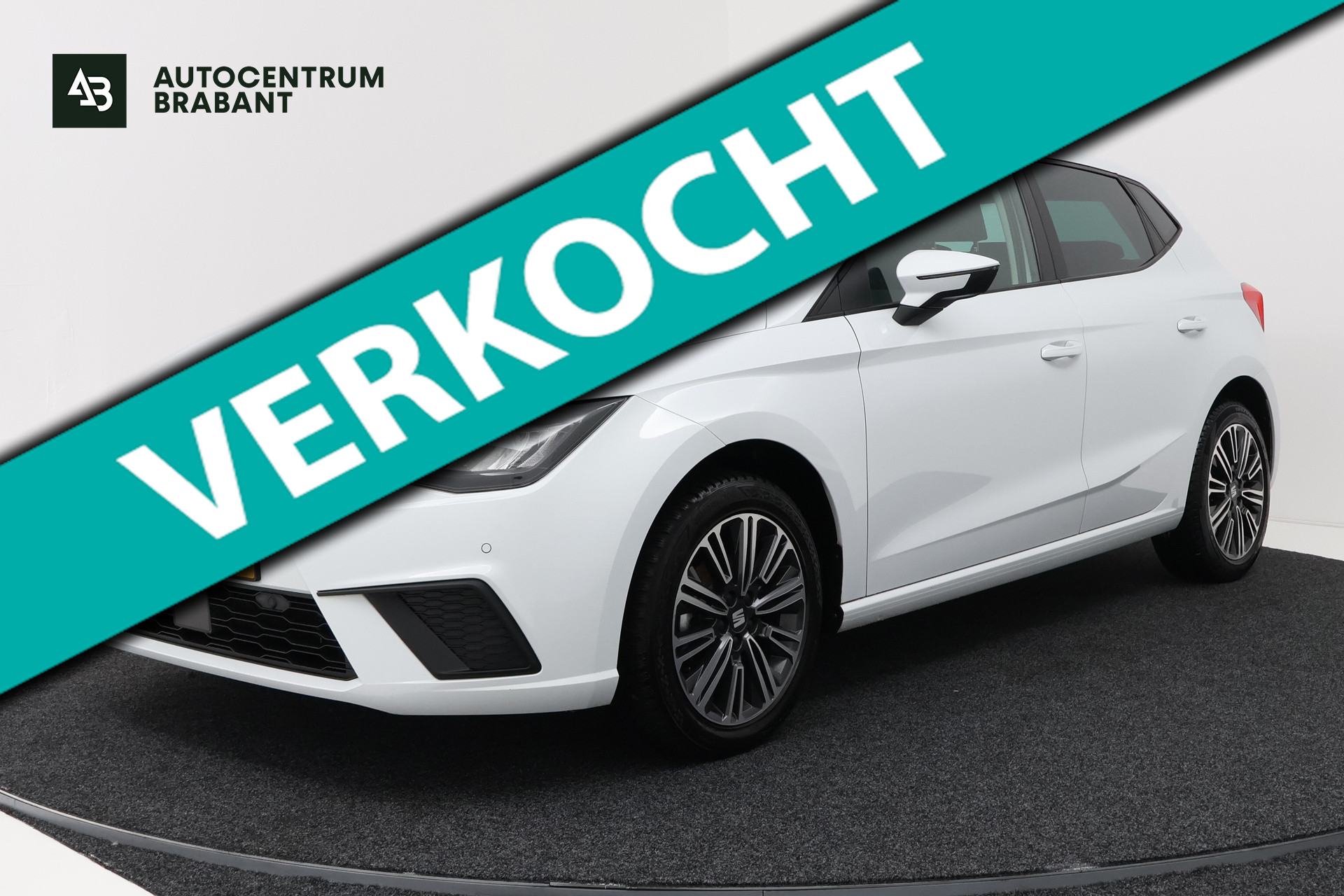 Seat Ibiza 1.0 EcoTSI Style Business Intense 2022 - voorkant